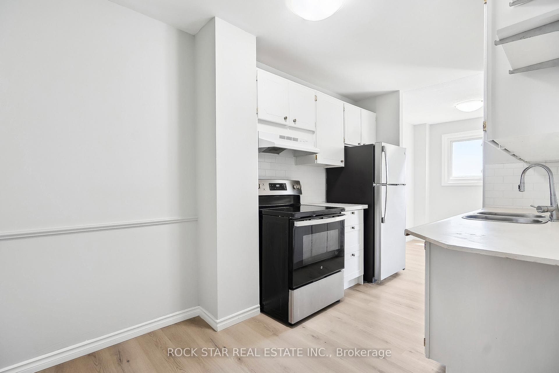 1420 Garth Street Unit 50 photo 9