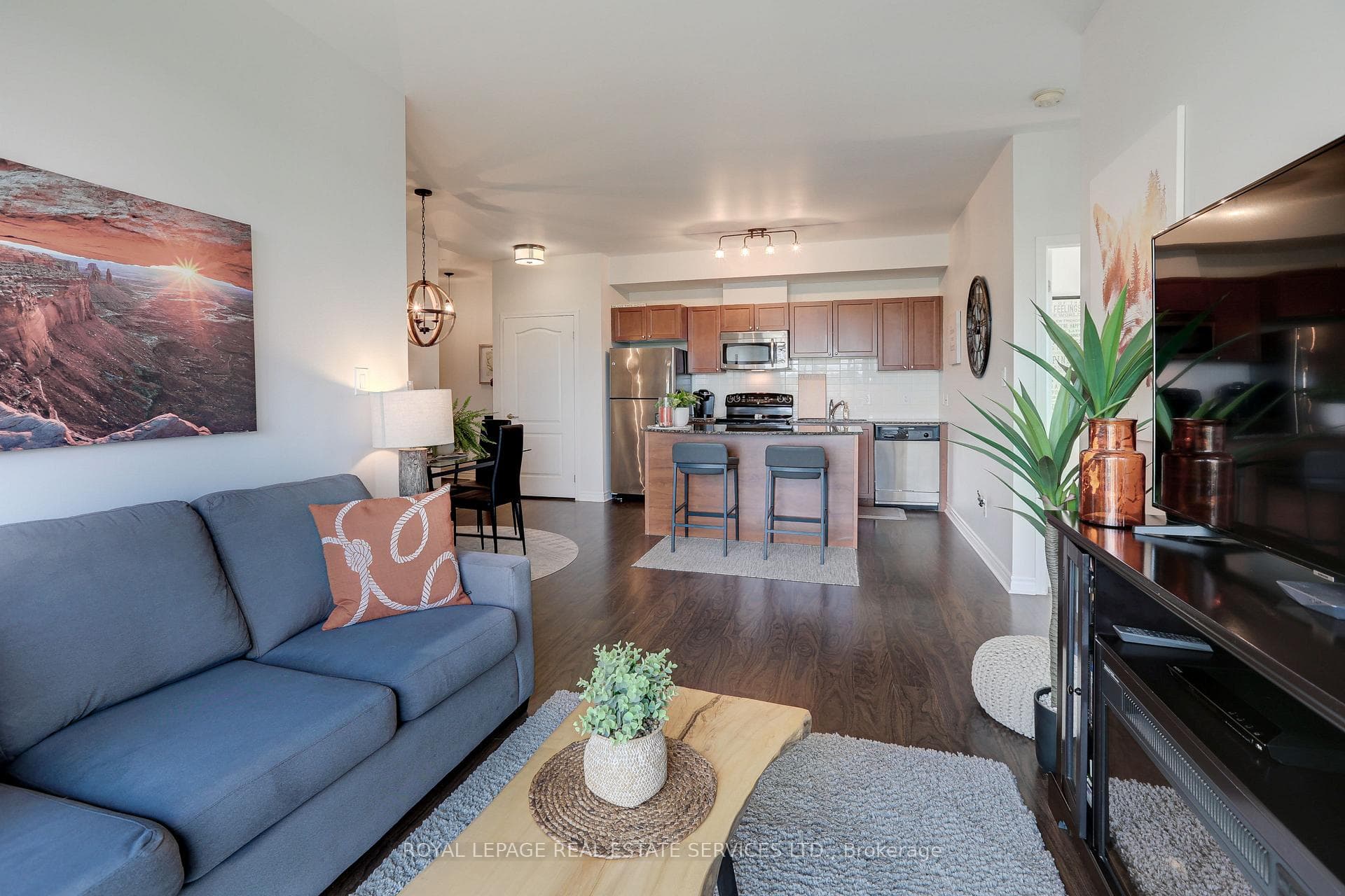 3865 Lake Shore Boulevard Unit 505 photo 12