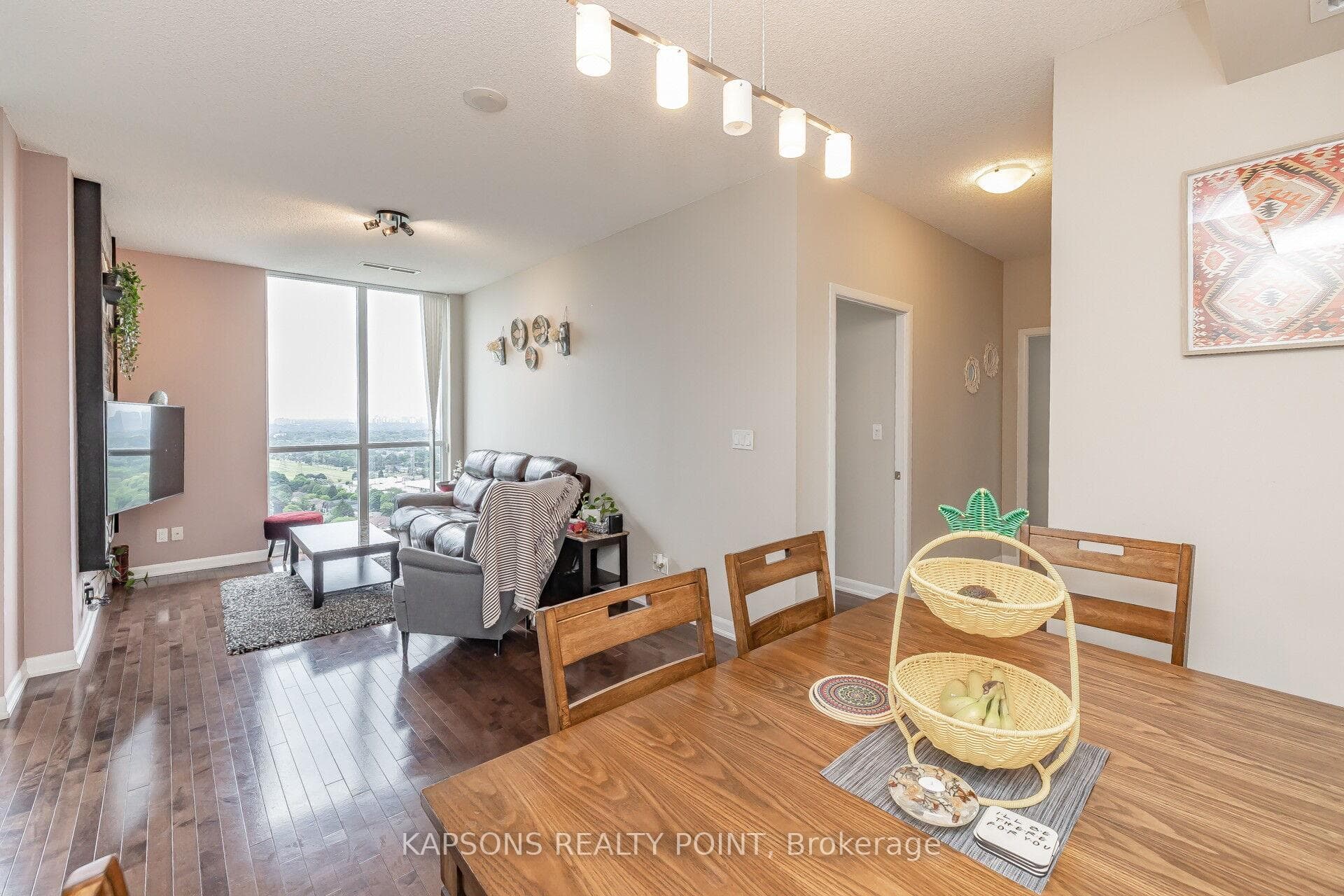 5791 Yonge Street Unit PH 105 photo 30