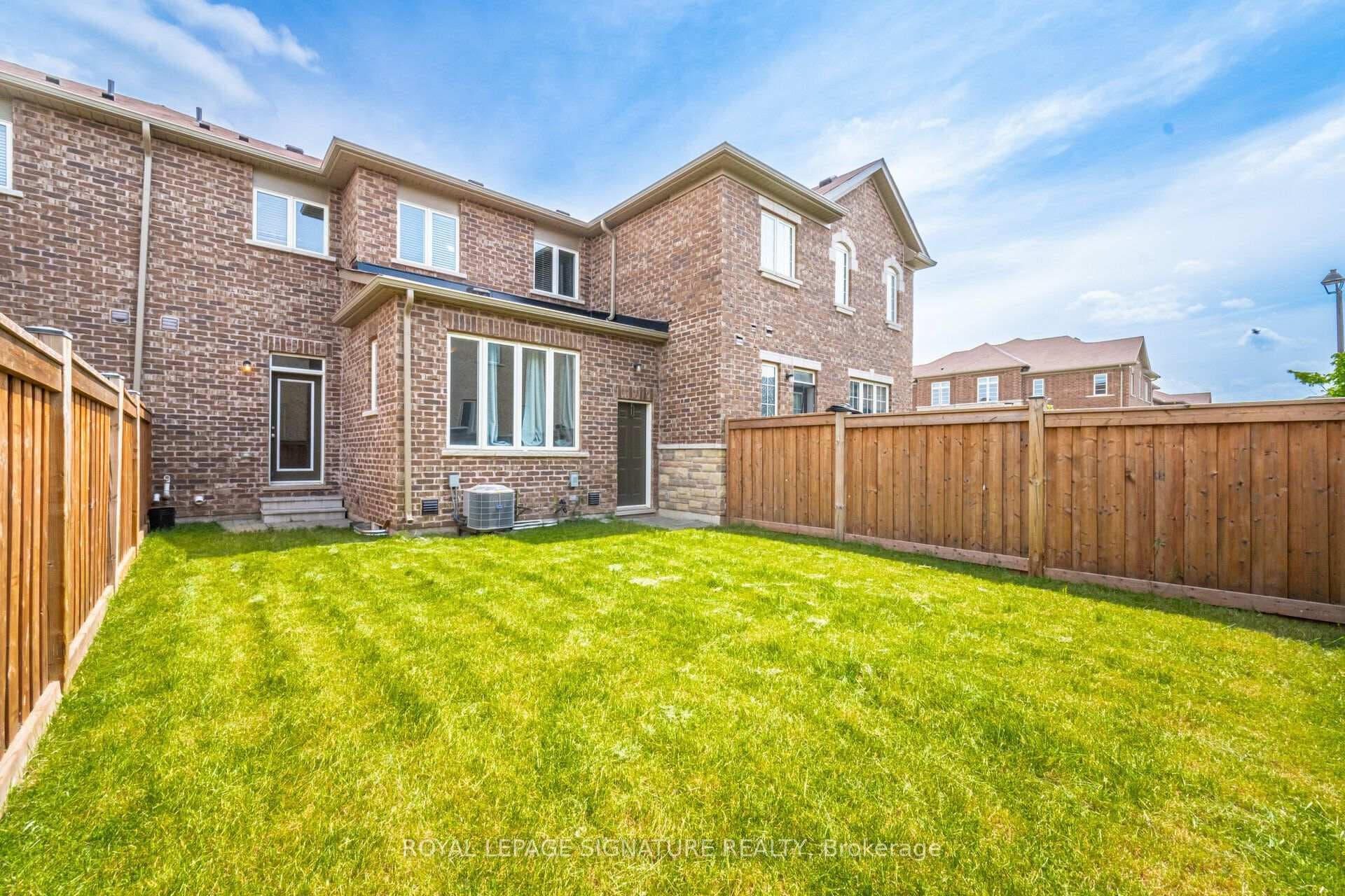 159 Bronson Terrace photo 40