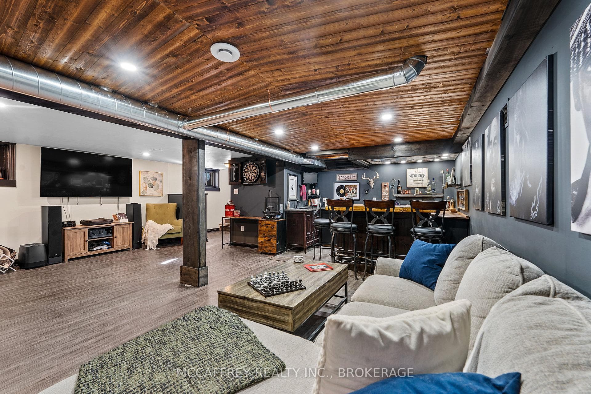 59 Loyalist Avenue photo 27