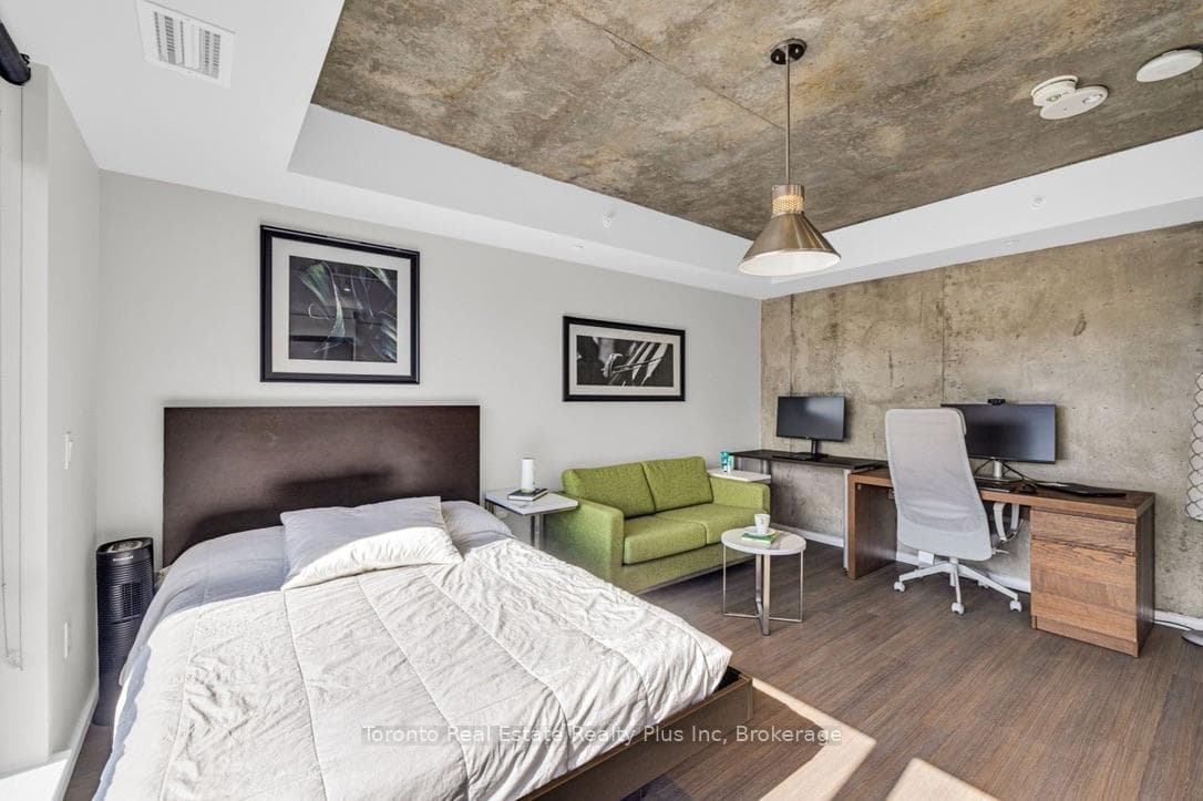 105 Champagne Avenue Unit 1918 photo 15