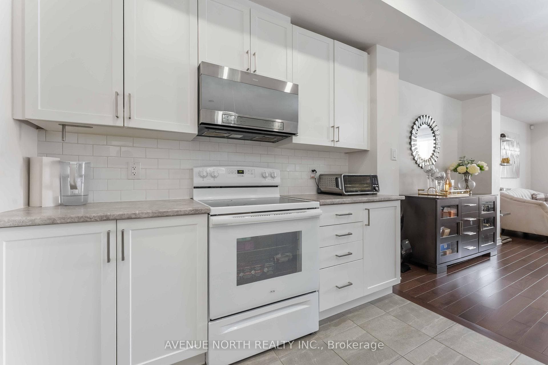 320 Grackle Street photo 17