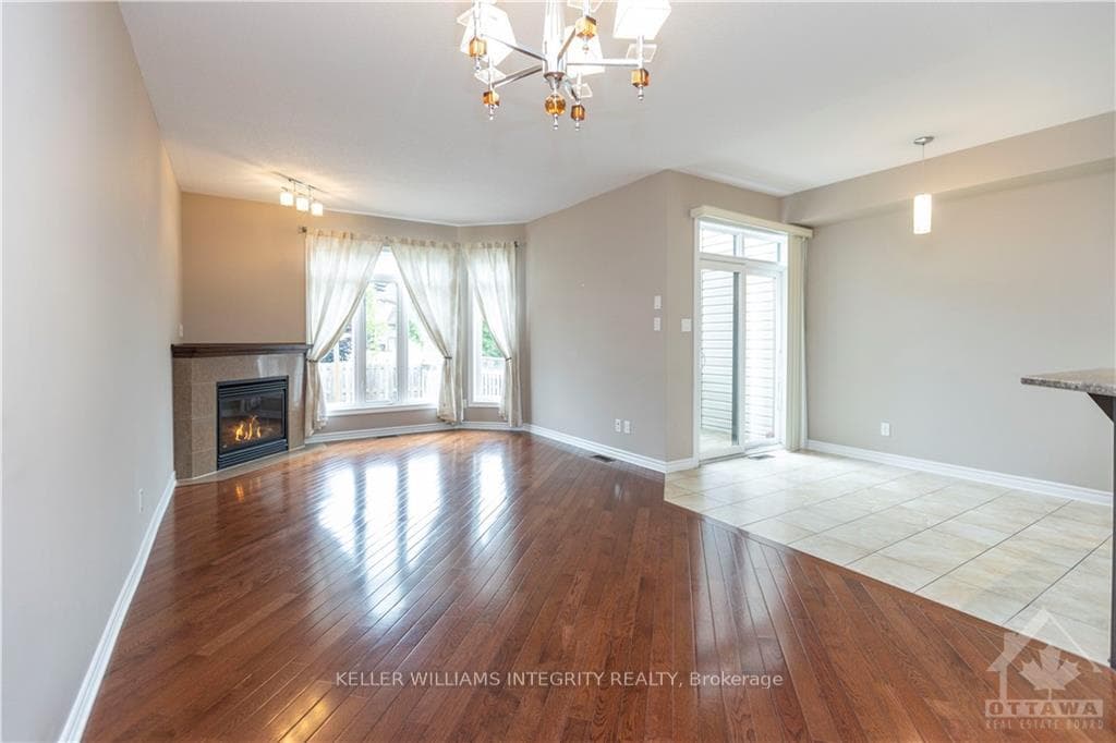 283 KINGHAVEN Crescent photo 7