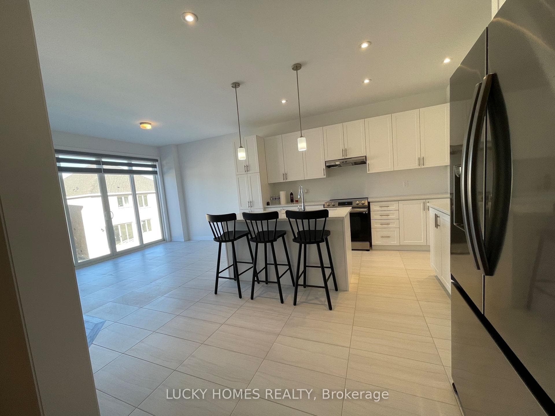 2096 Verne Bowen Street photo 24