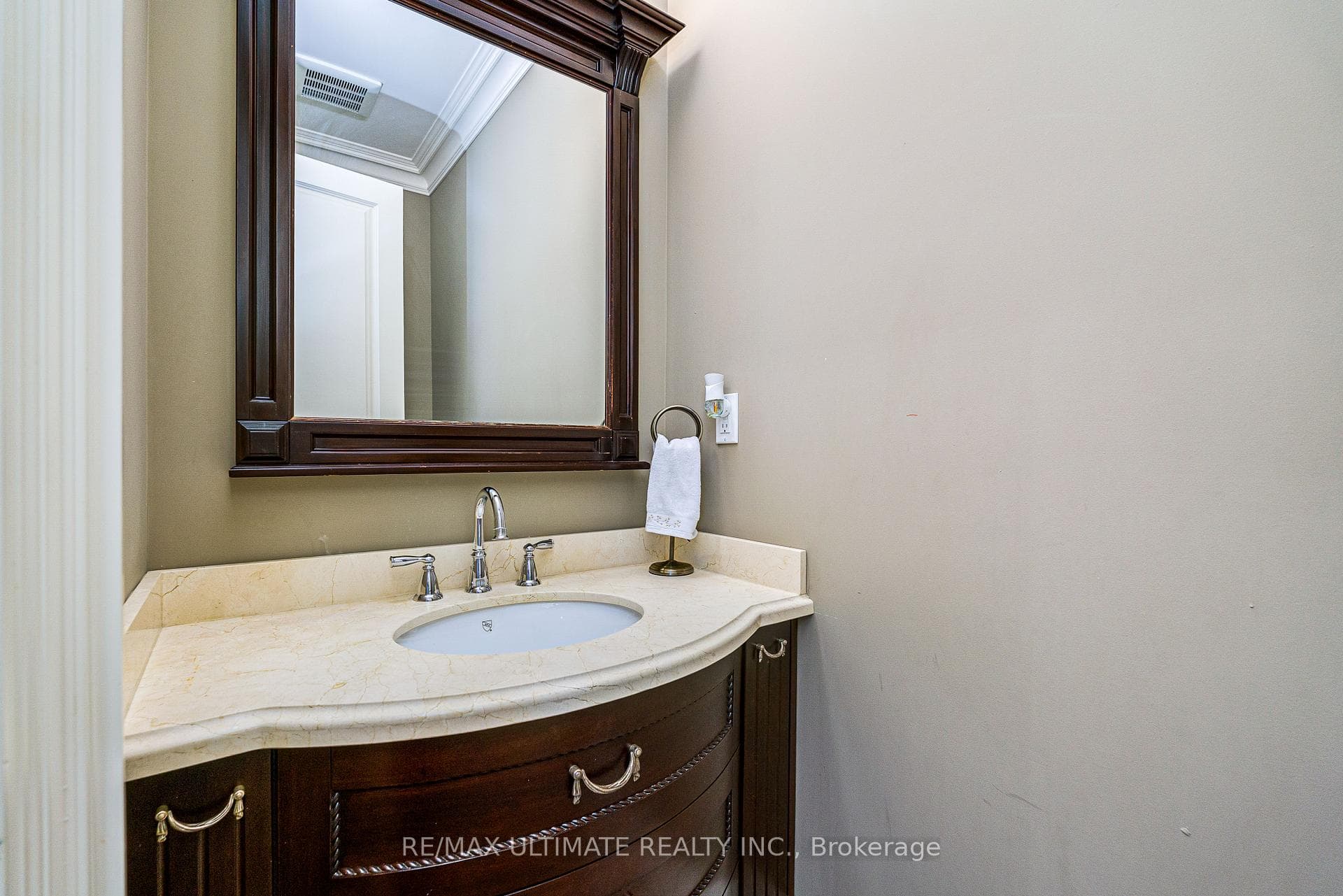 90 Howick Avenue photo 22