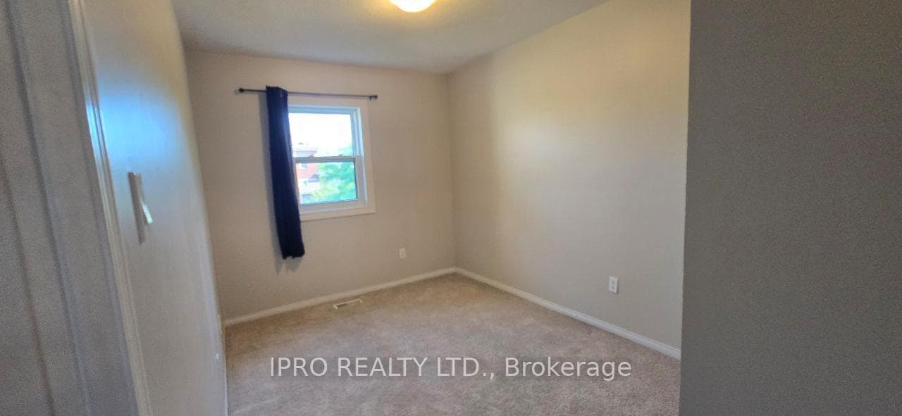 115 Mugford Road photo 17
