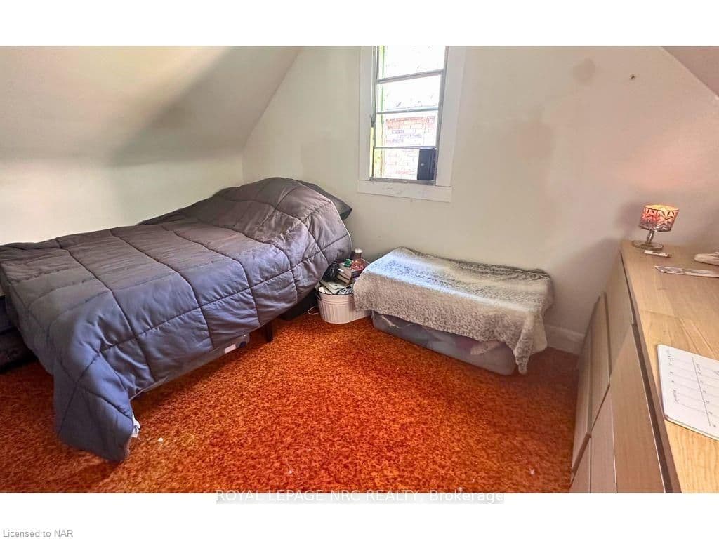 22 SANTONE Avenue photo 19