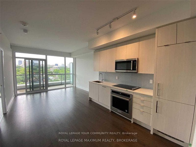 181 Bedford Road Unit 803 photo 16