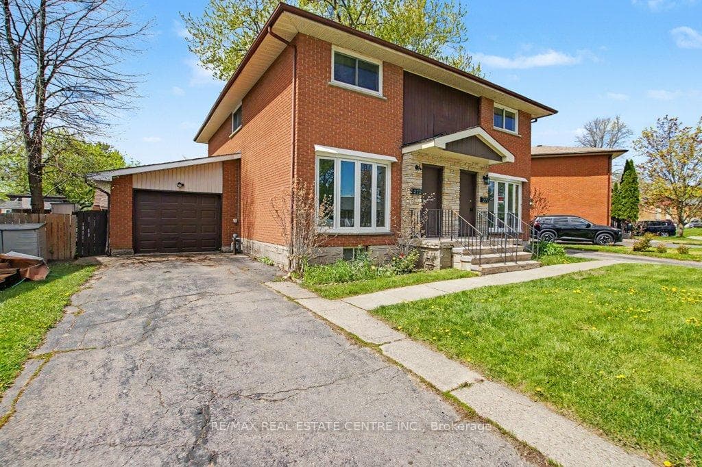 273 Elliott Street photo 1