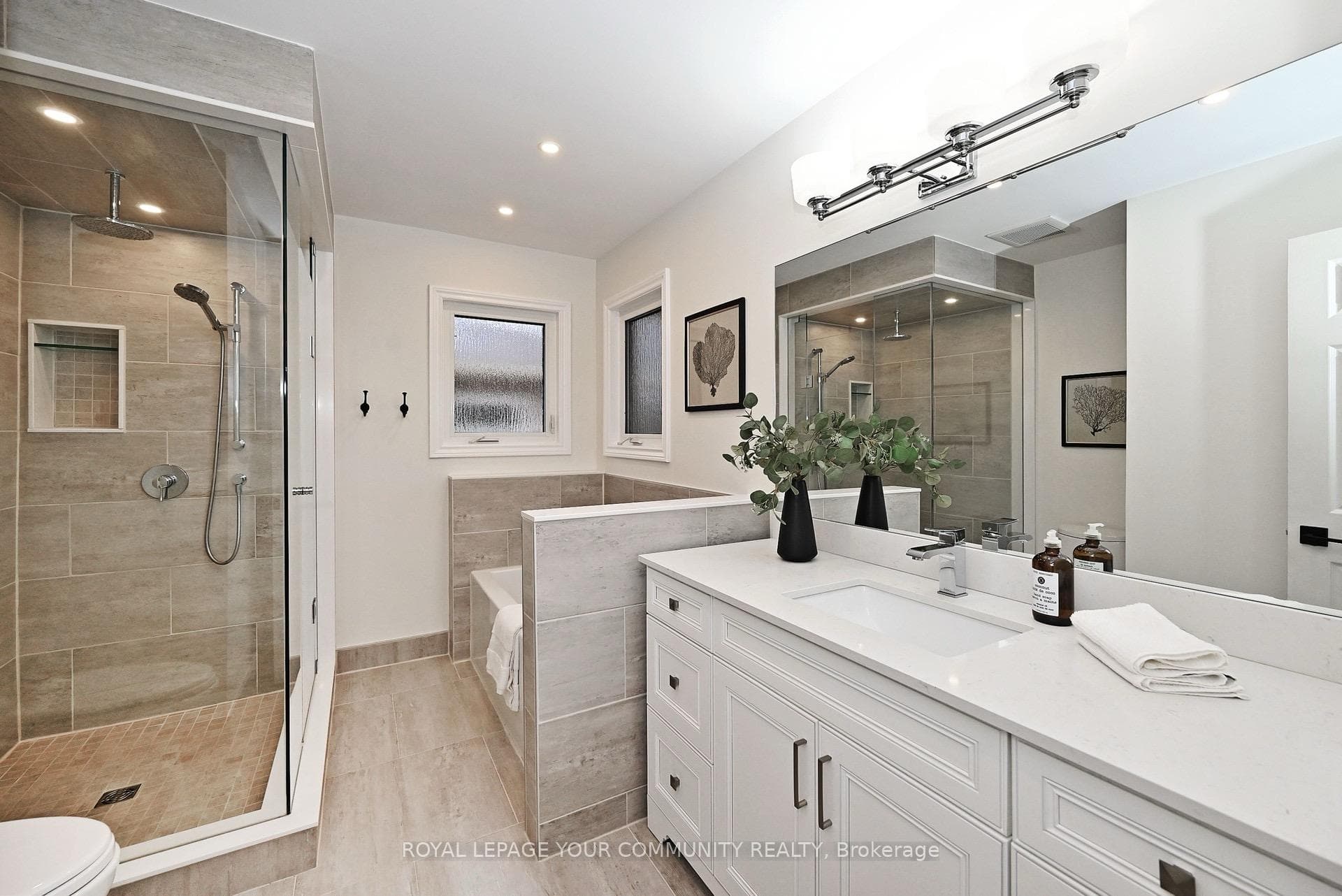 180 Kemano Road photo 21