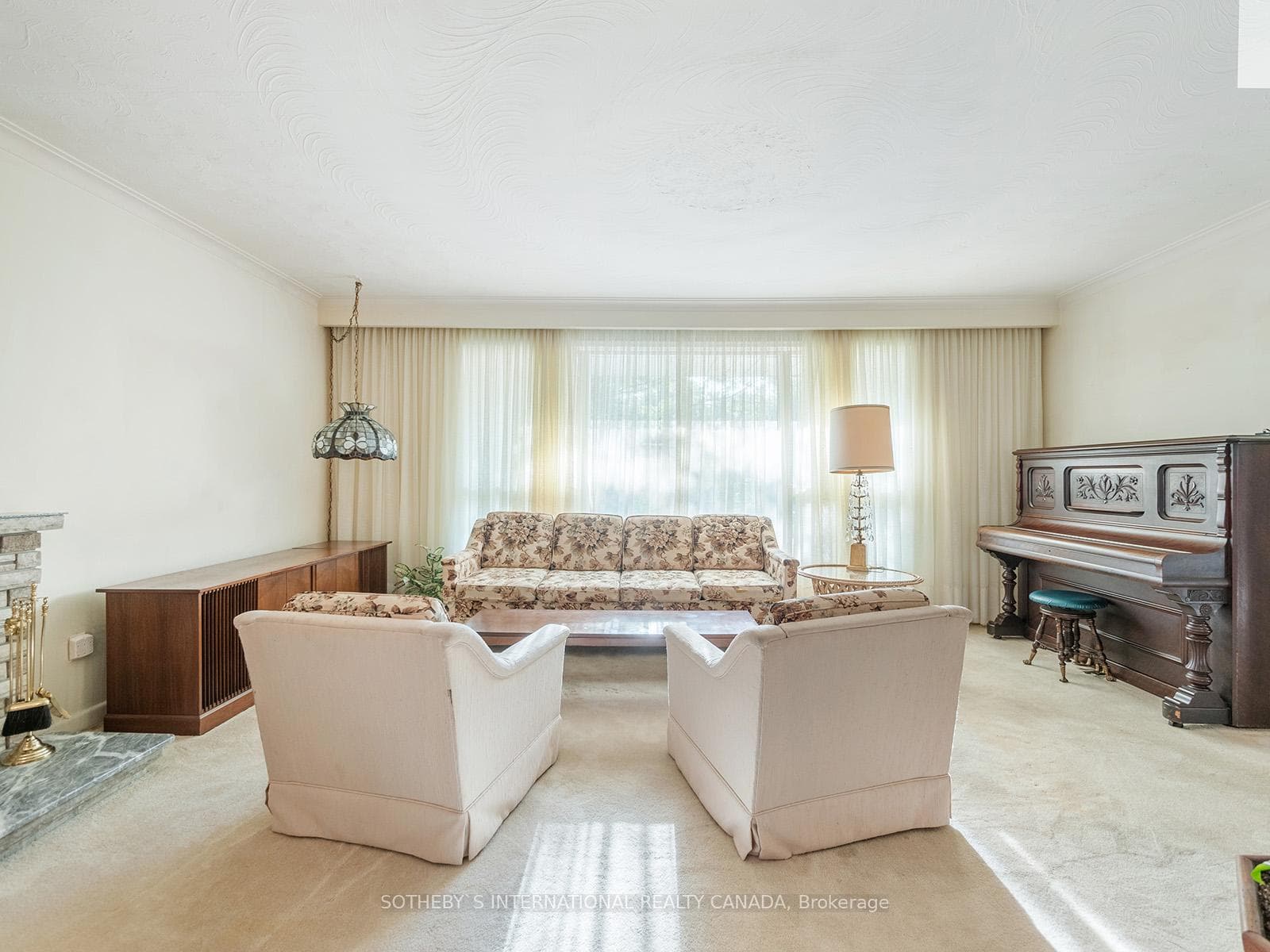 35 Silverhill Drive photo 5