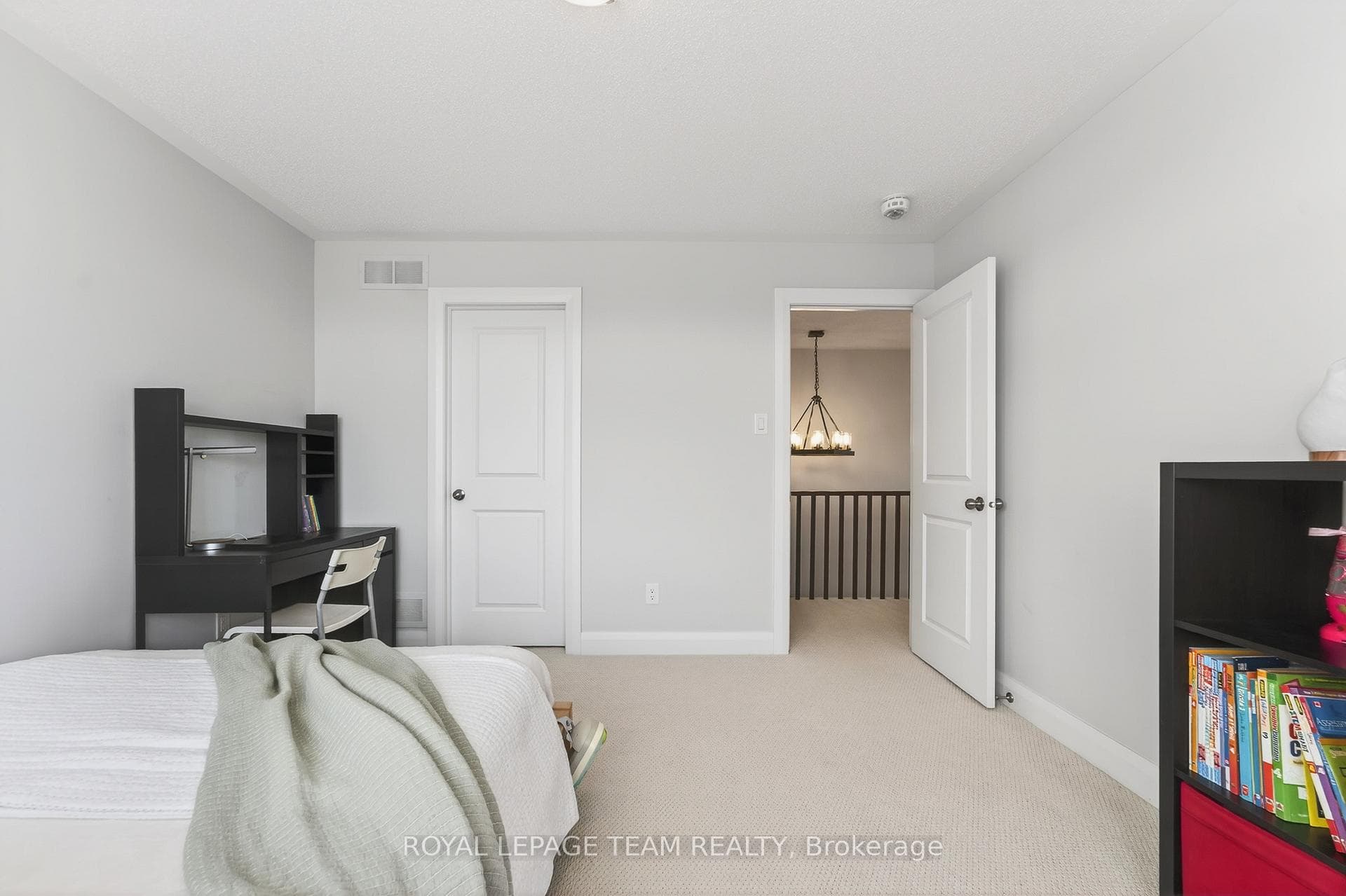 138 Stonemeadow Drive photo 39