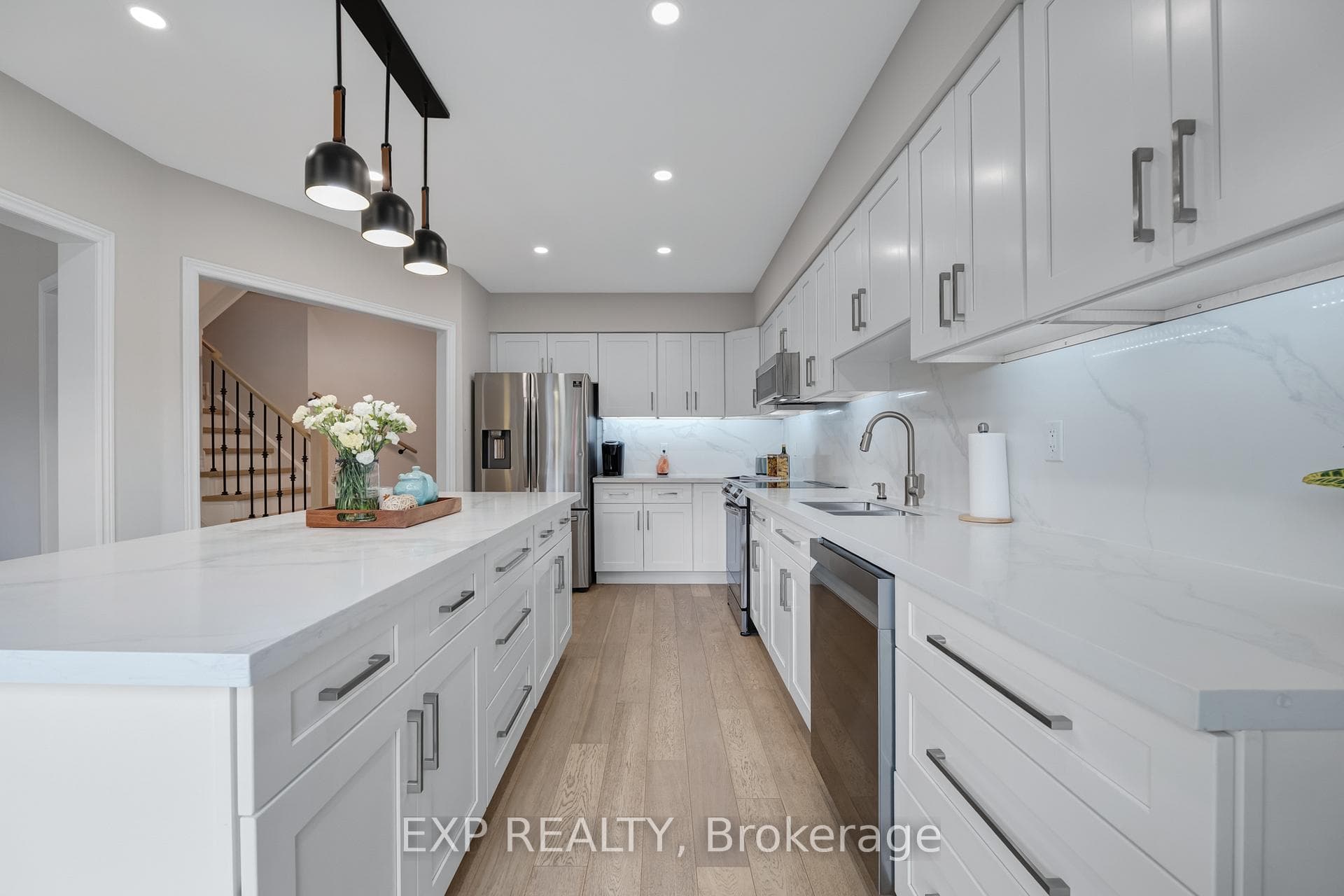 320 Dowson Loop photo 11