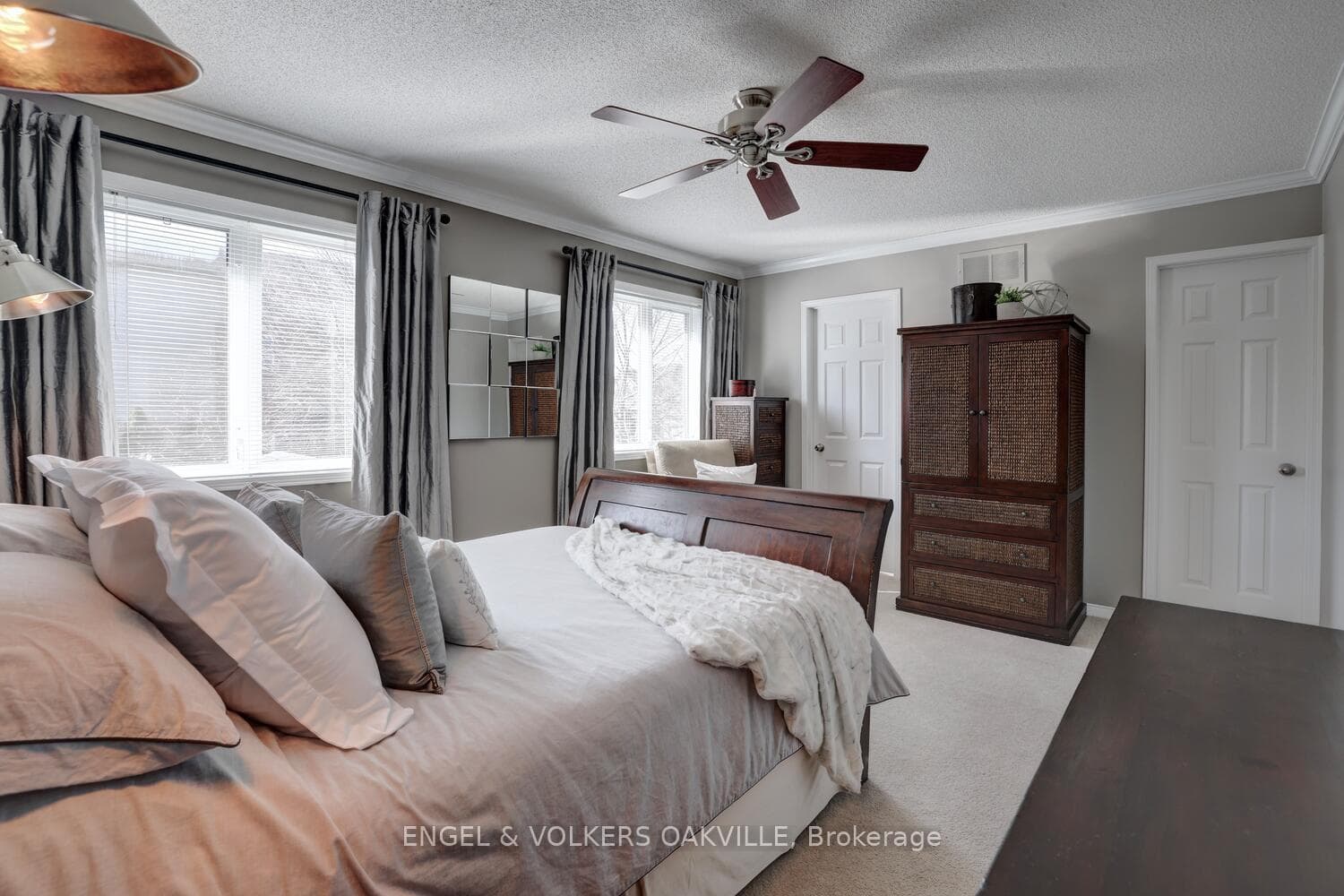 52 Thoroughbred Boulevard photo 17