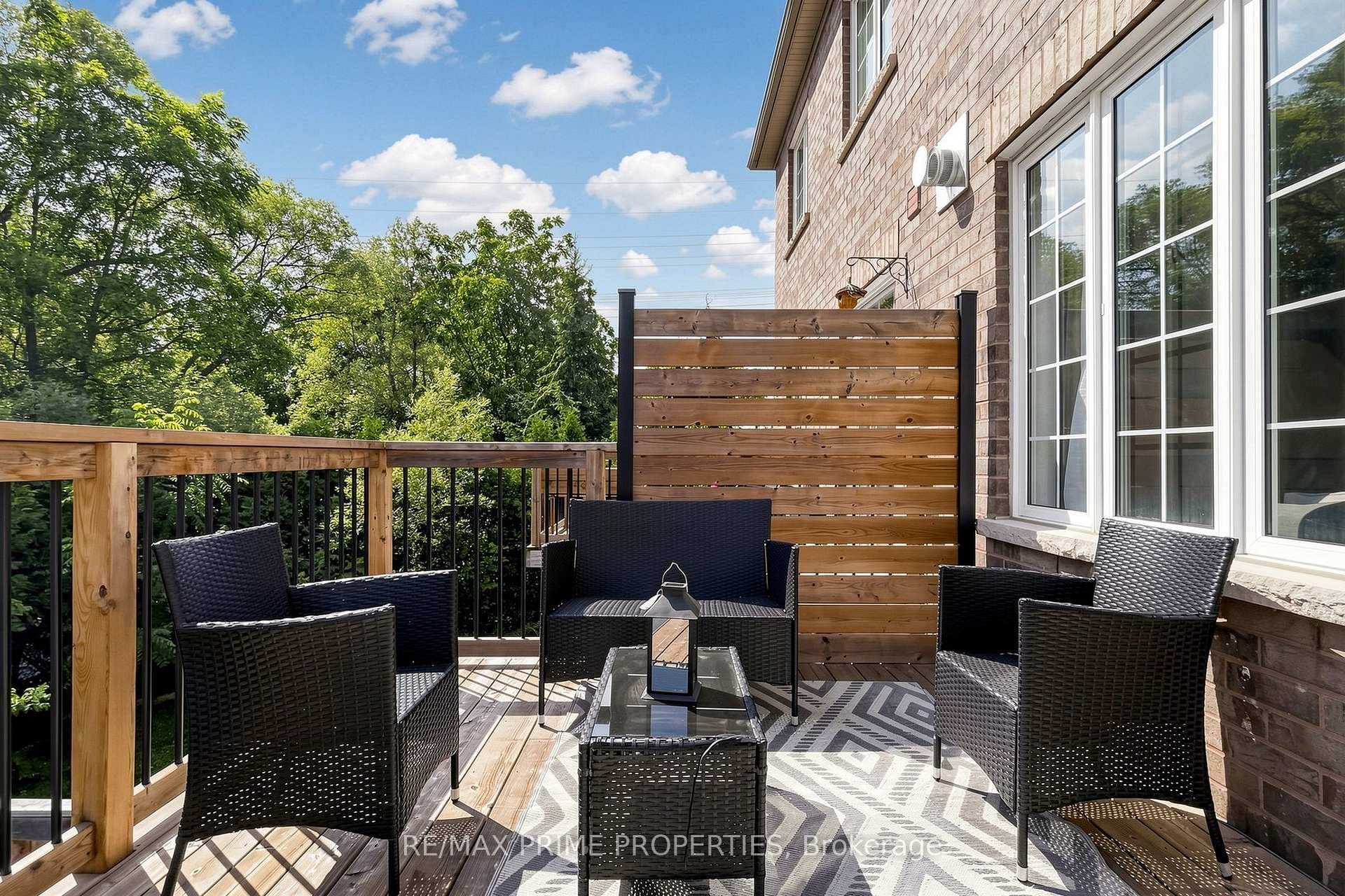 11 Keenlyside Lane photo 35