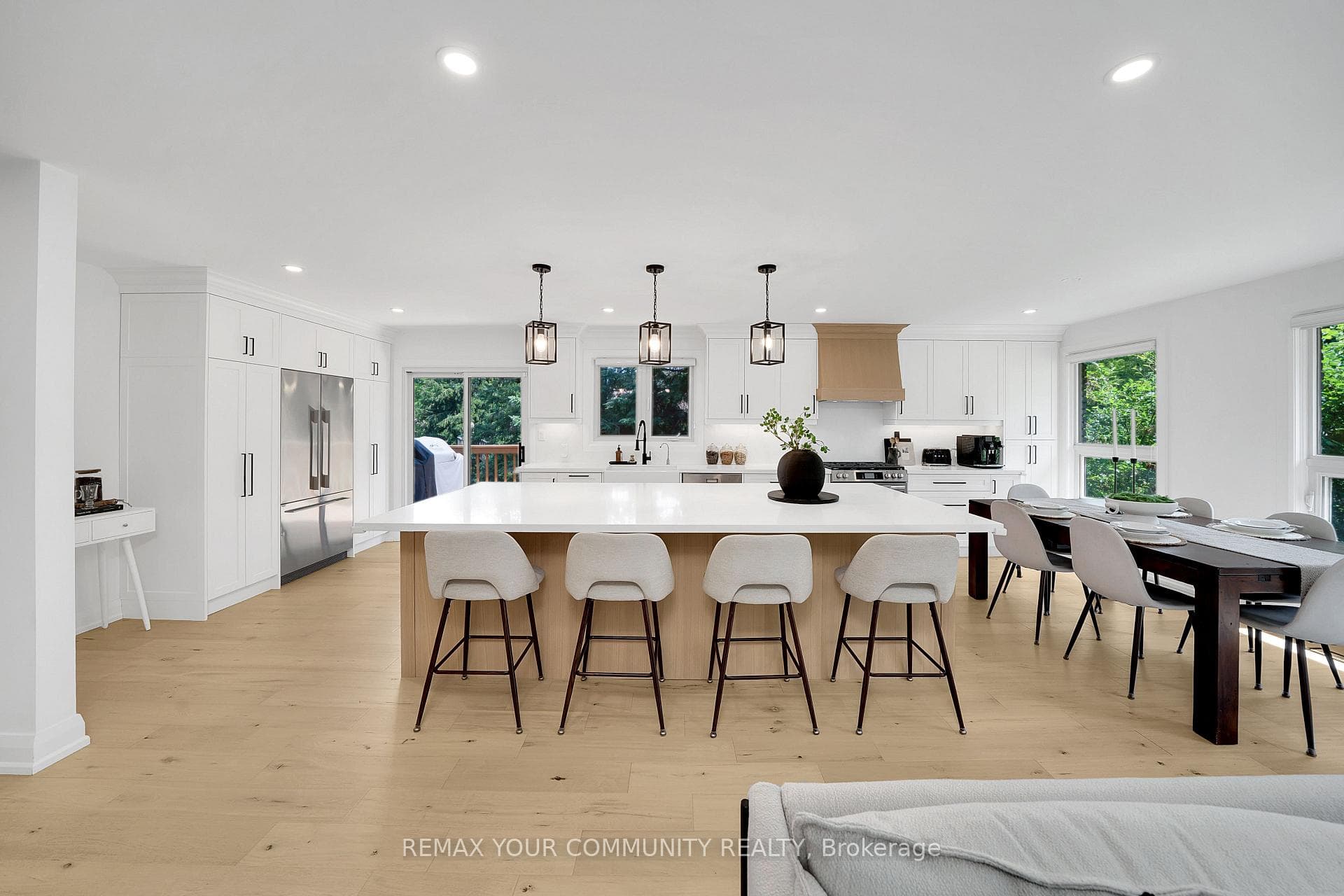72 Cook Drive photo 7