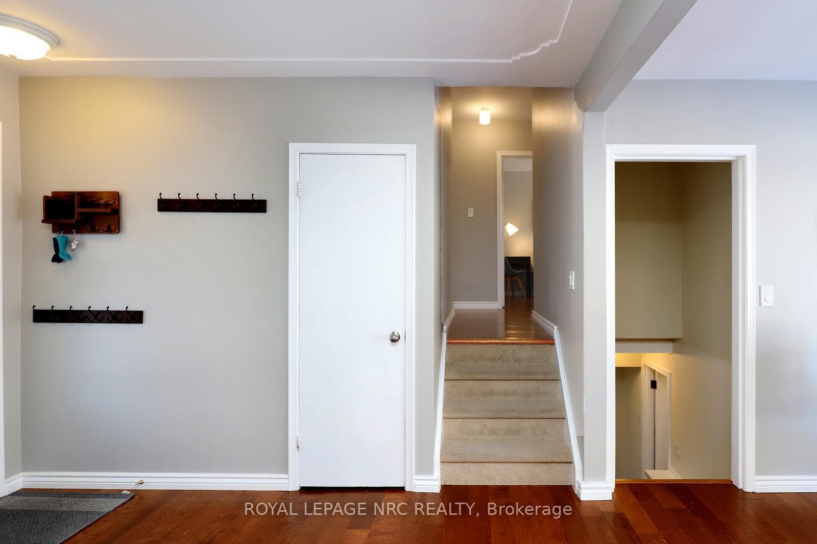 5131 Charles Street photo 4