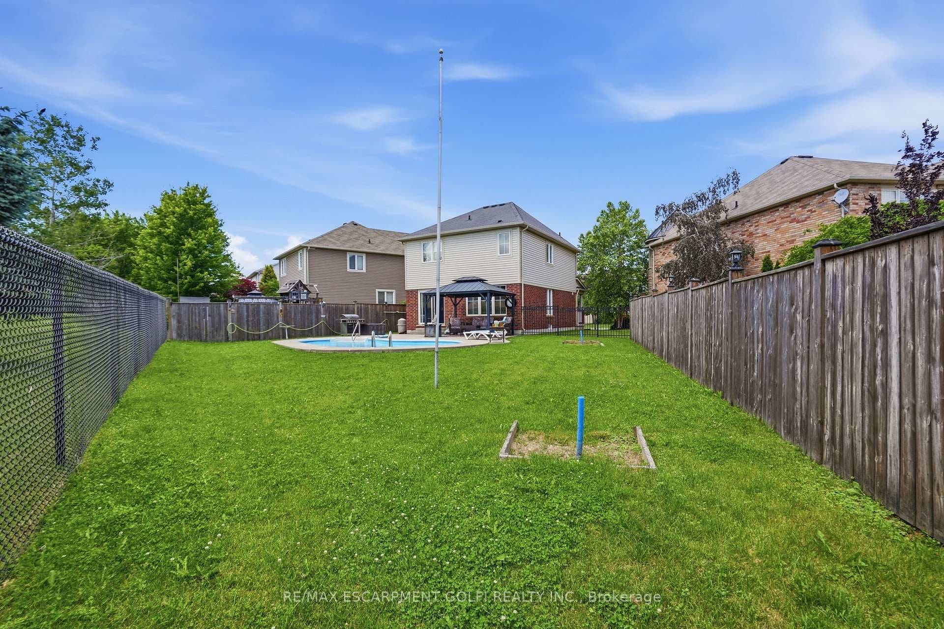 240 Emick Drive photo 36