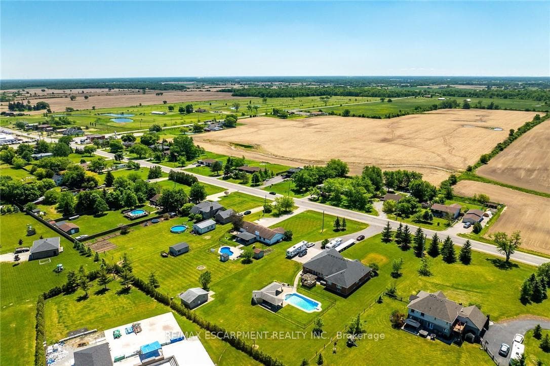 2885 Haldimand 9 Road photo 49