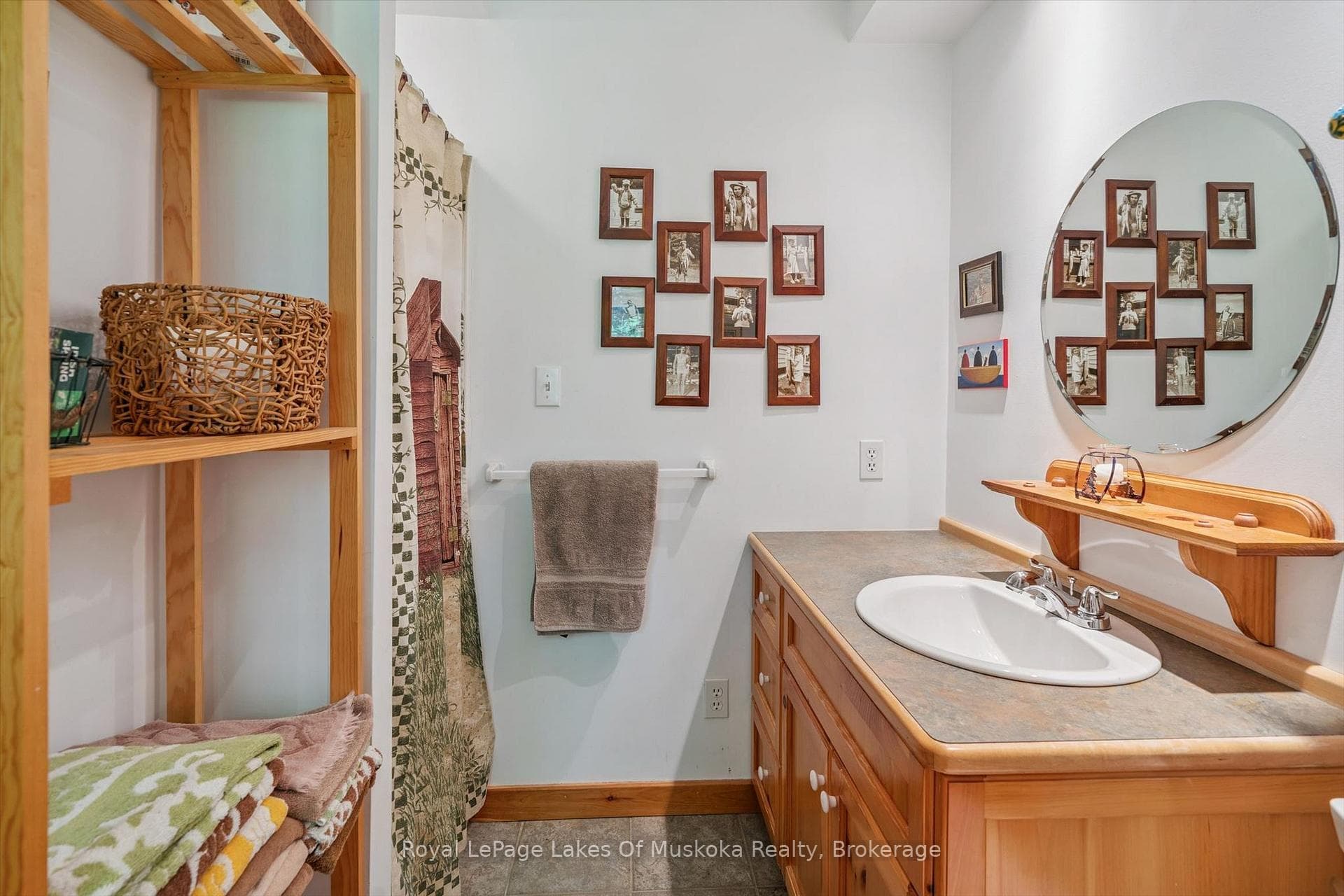 1117 Craftsman Drive photo 18
