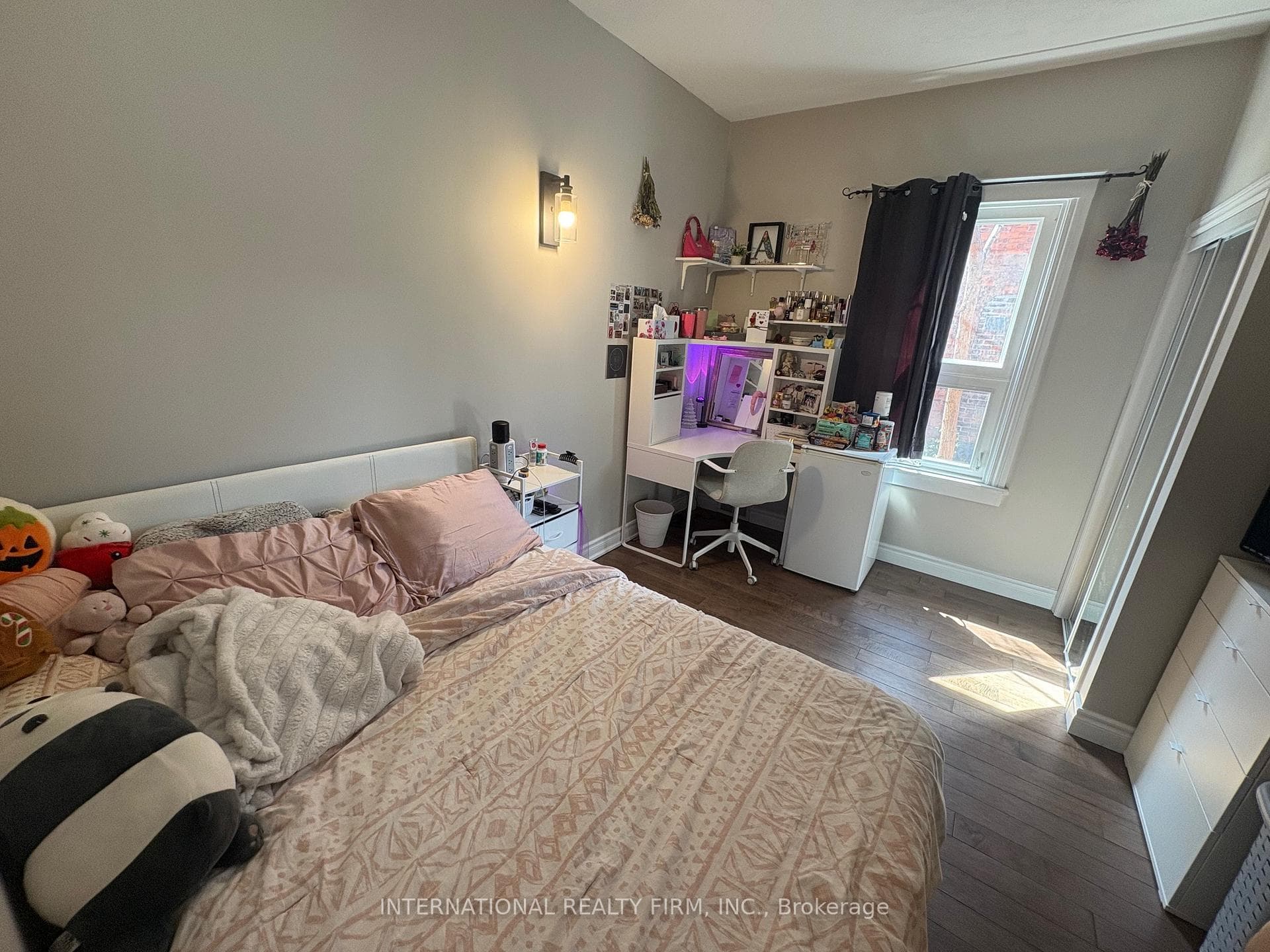 300 Locke Street Unit unit 1 photo 8