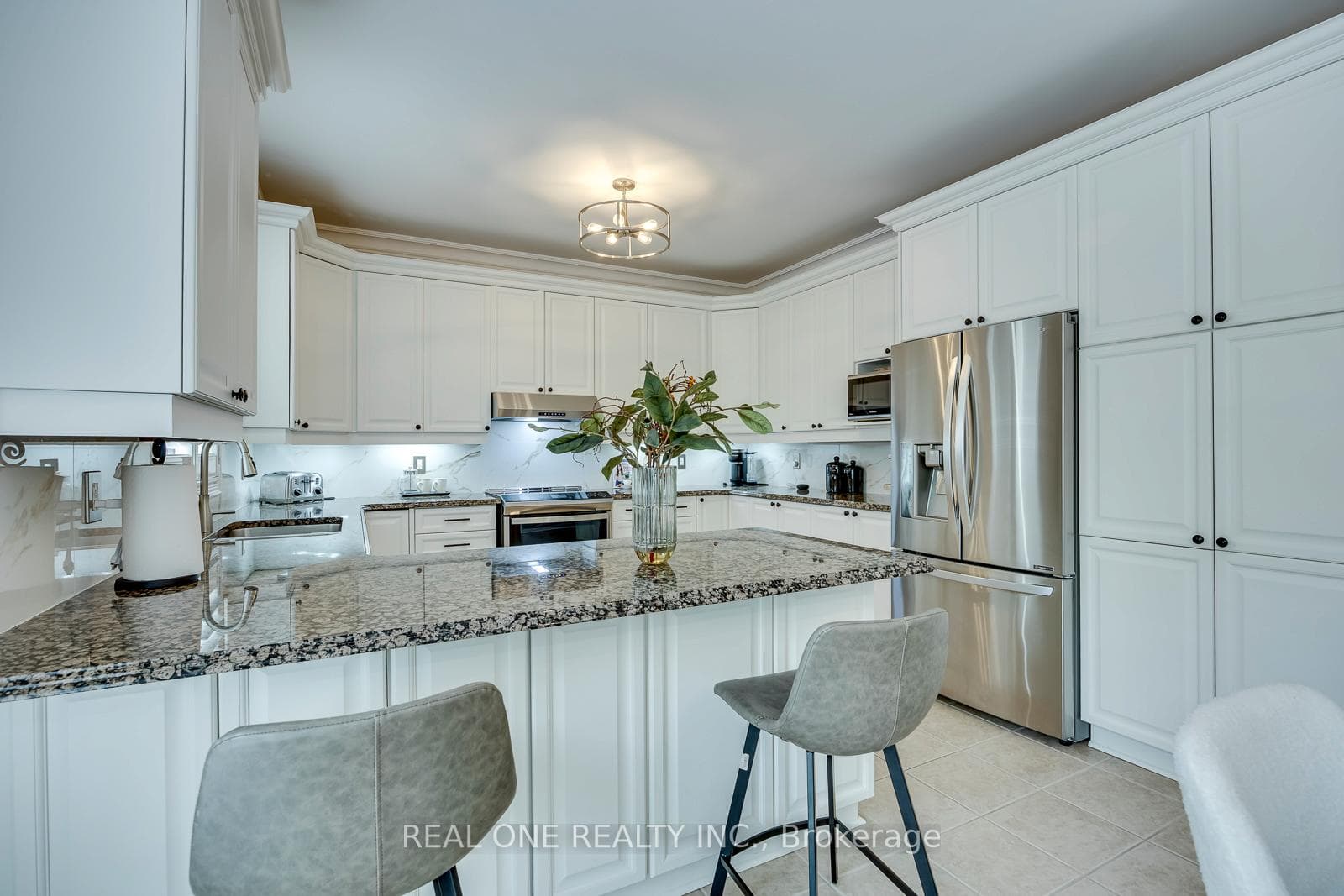 1517 Craigleith Road photo 15