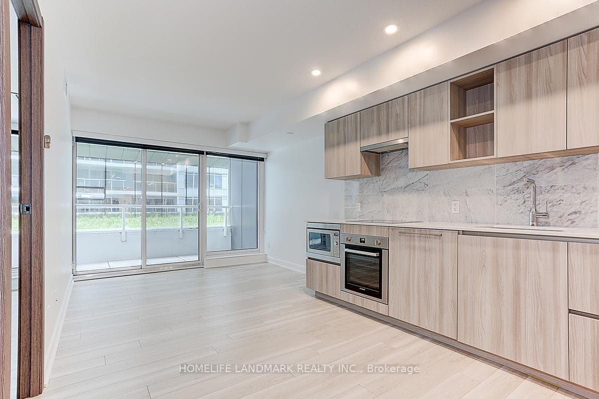 17 Bathurst Street Unit 601 photo 5