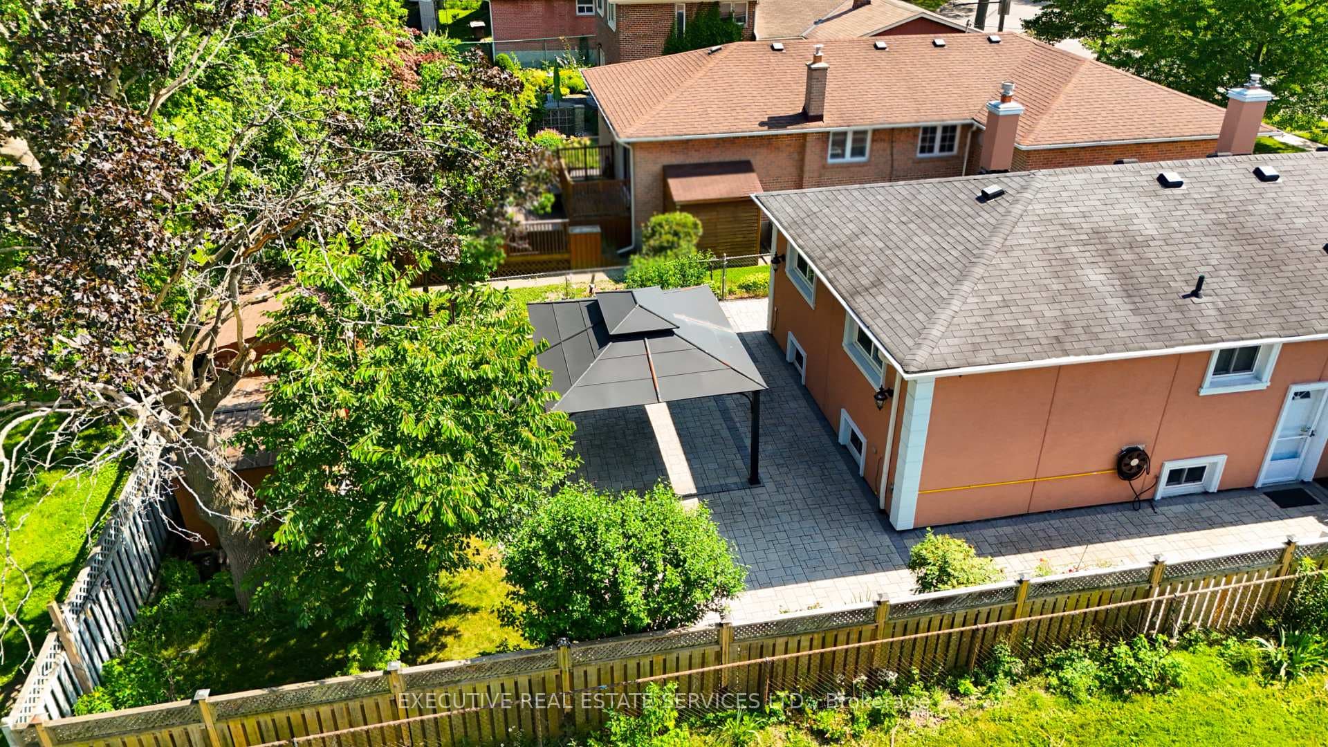 37 Ravenview Drive photo 5