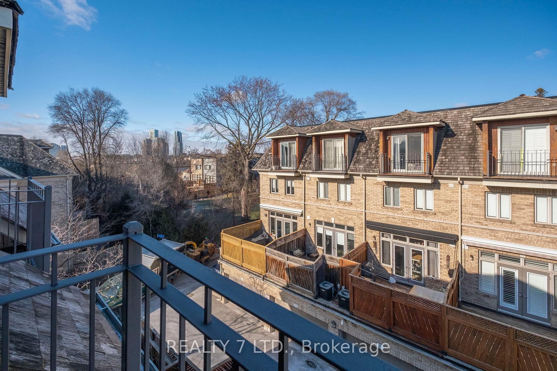 44 Furrow Lane photo 40