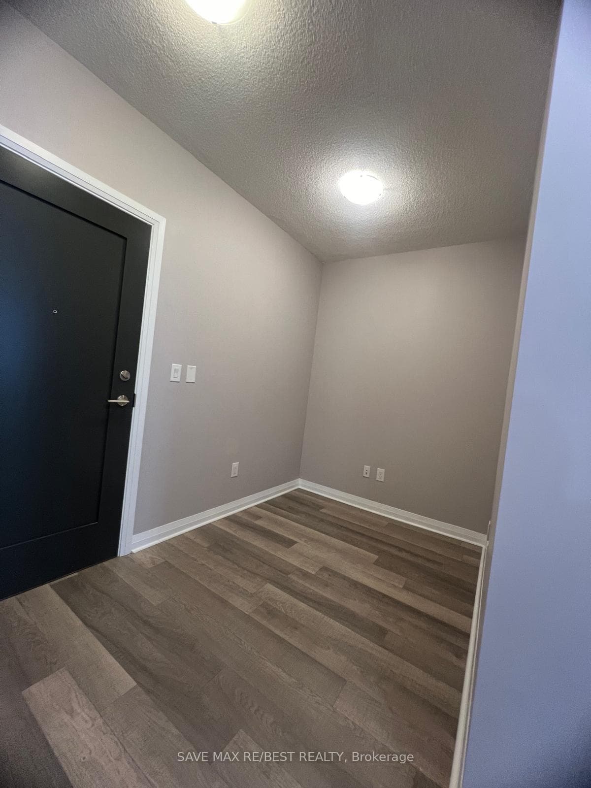 5025 Four Springs Avenue Unit 403 photo 11