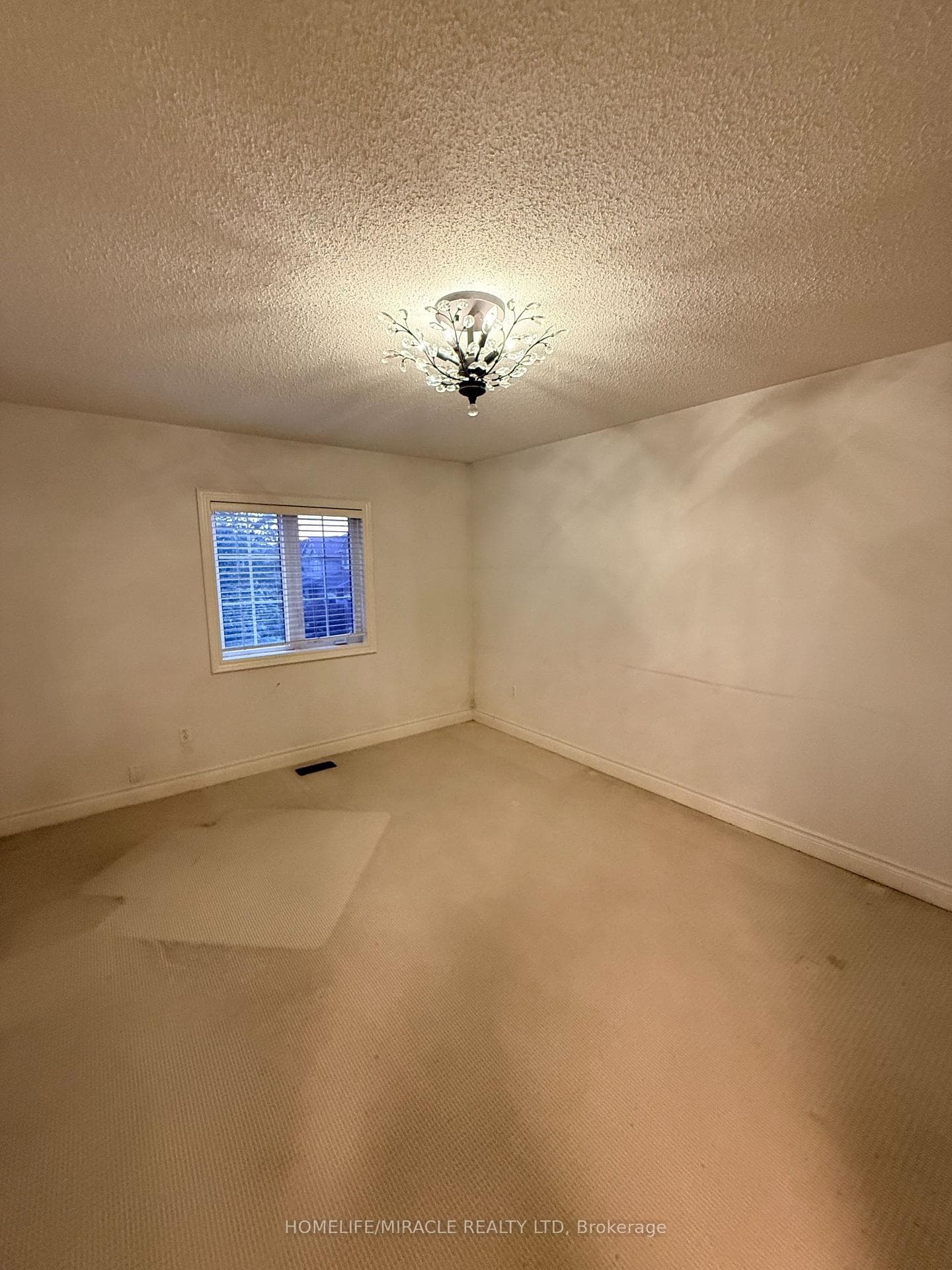 149 Riverwalk Drive photo 19