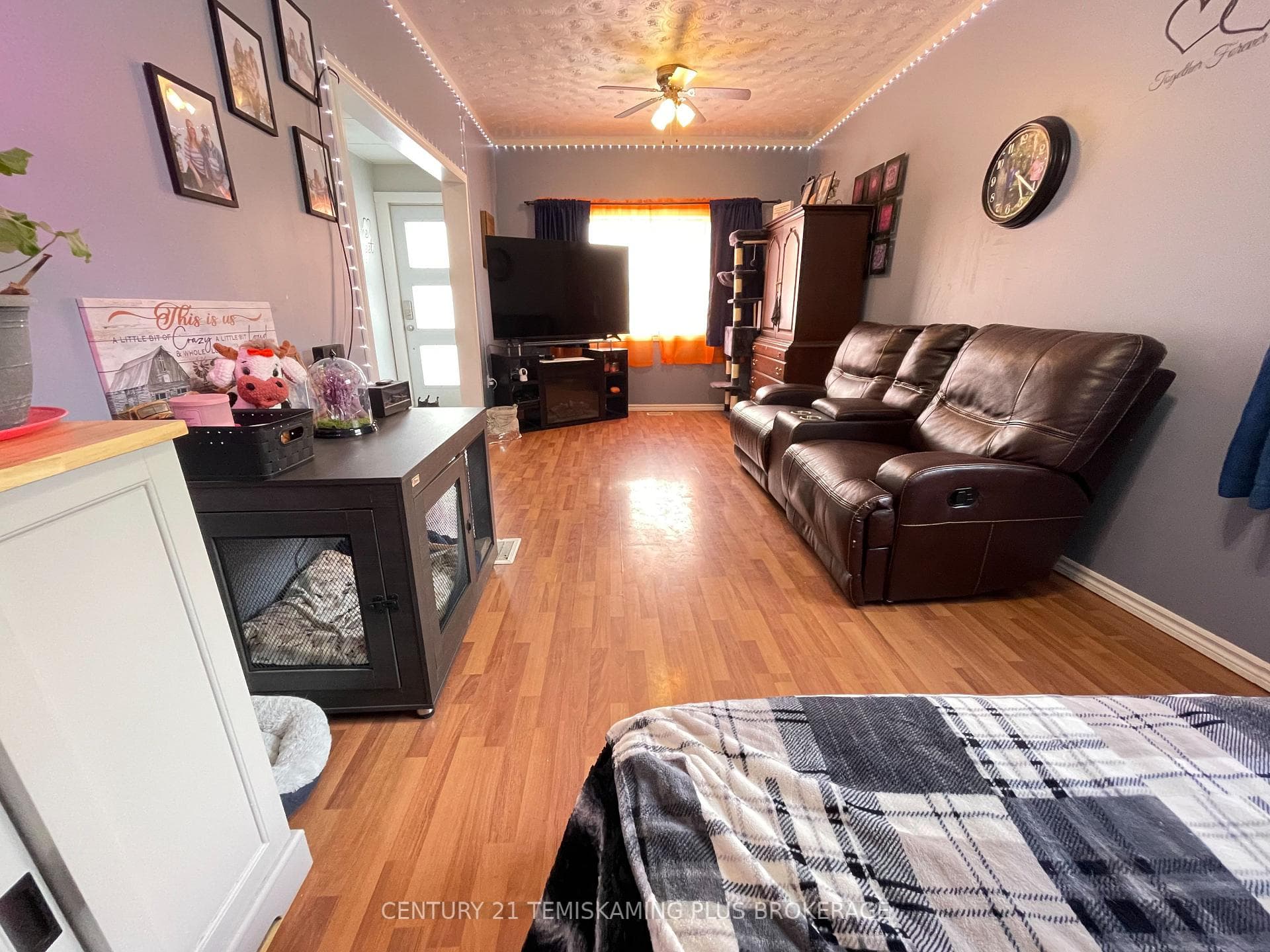 402 Farah Avenue photo 13