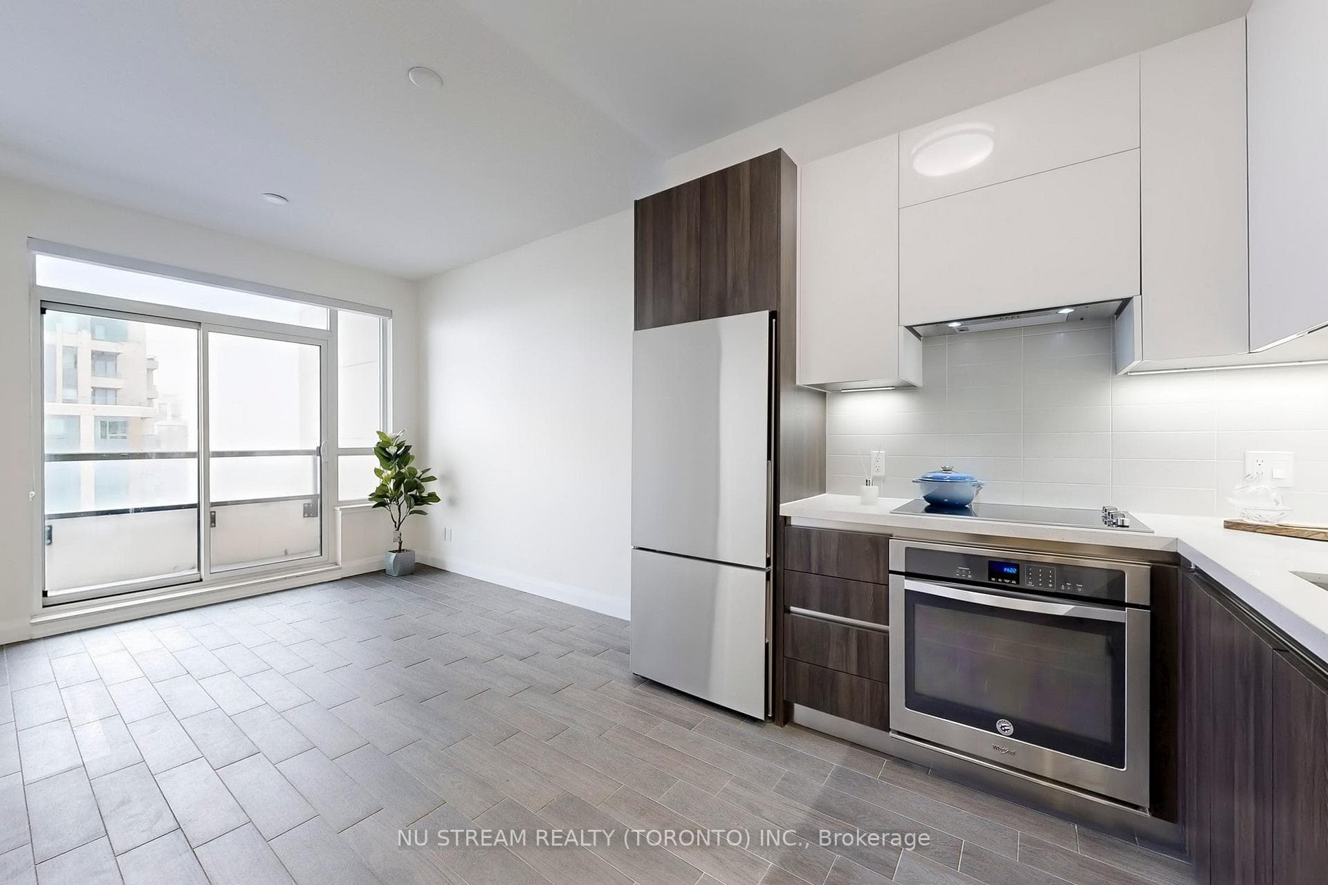 15 Water Walk Drive Unit 1803 photo 16