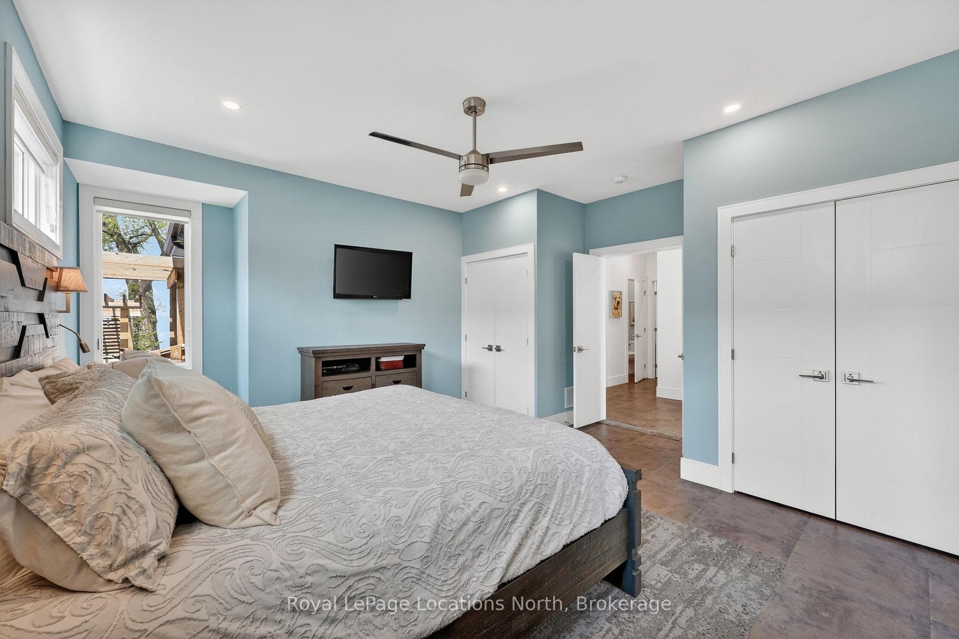 2206 Tiny Beaches Road photo 18