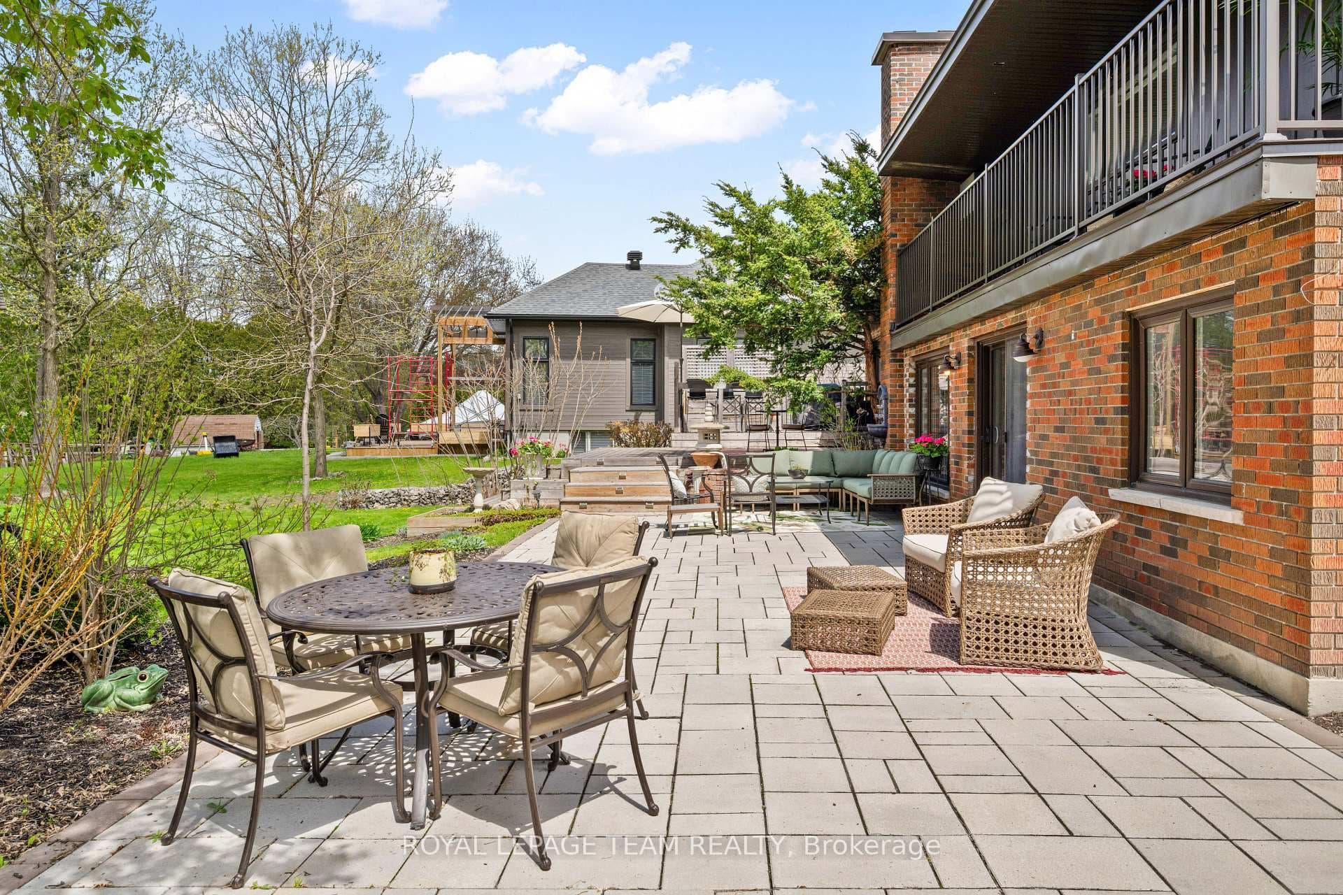 2 Lockview Road photo 44