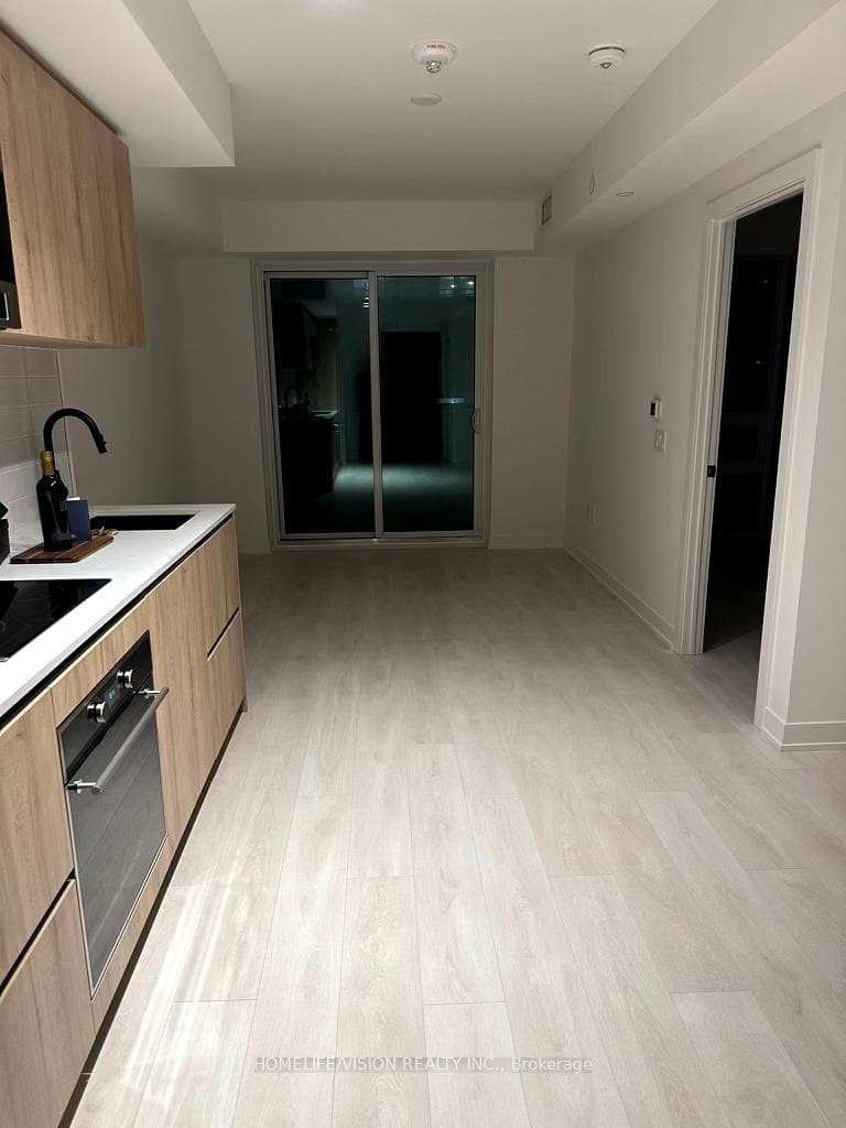117 BROADWAY Avenue Unit 514 photo 2