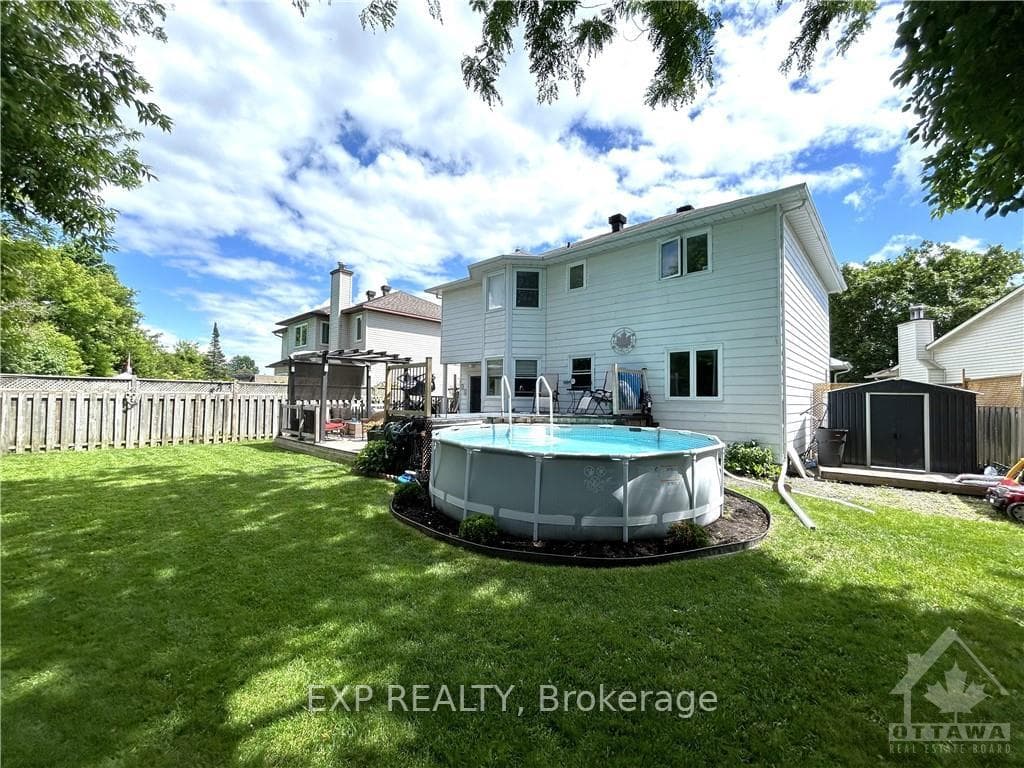 19 TOWNSEND Drive photo 28