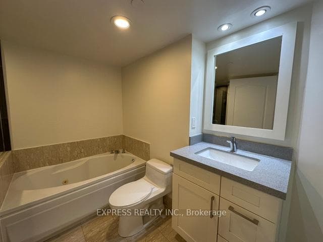 38 Elm Street Unit 1208 photo 8