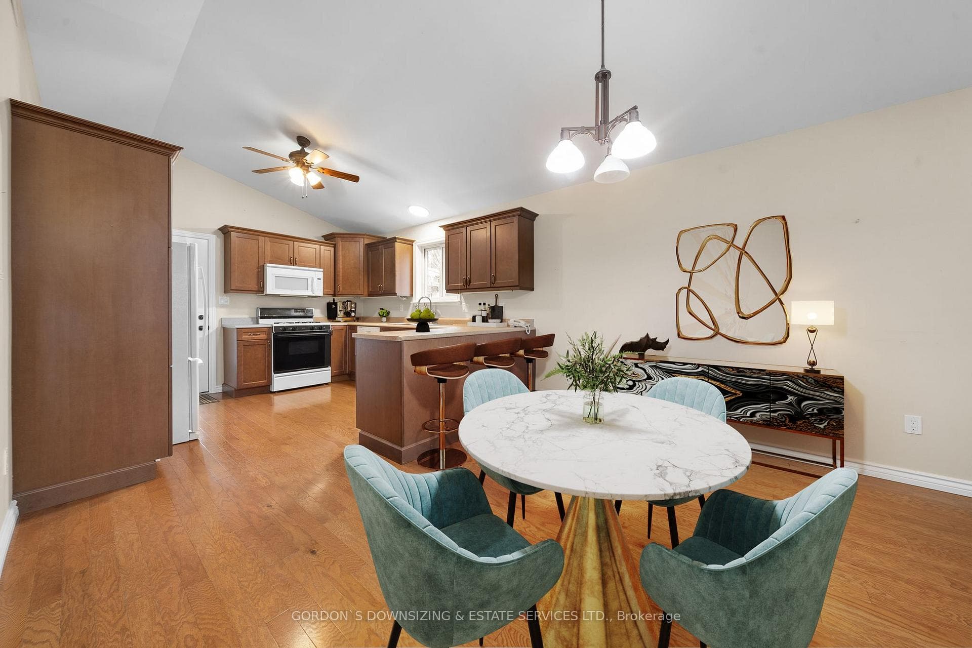 181 Victoria Avenue photo 7