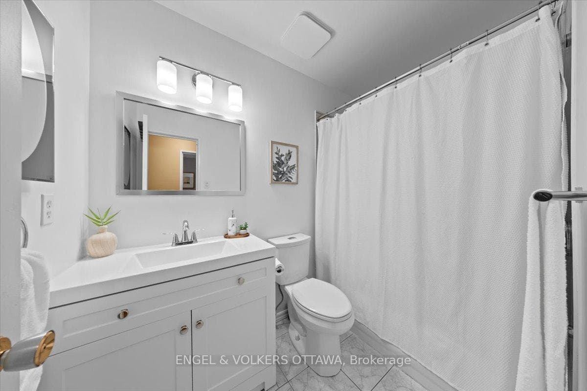 1332 Henry Farm Drive photo 34