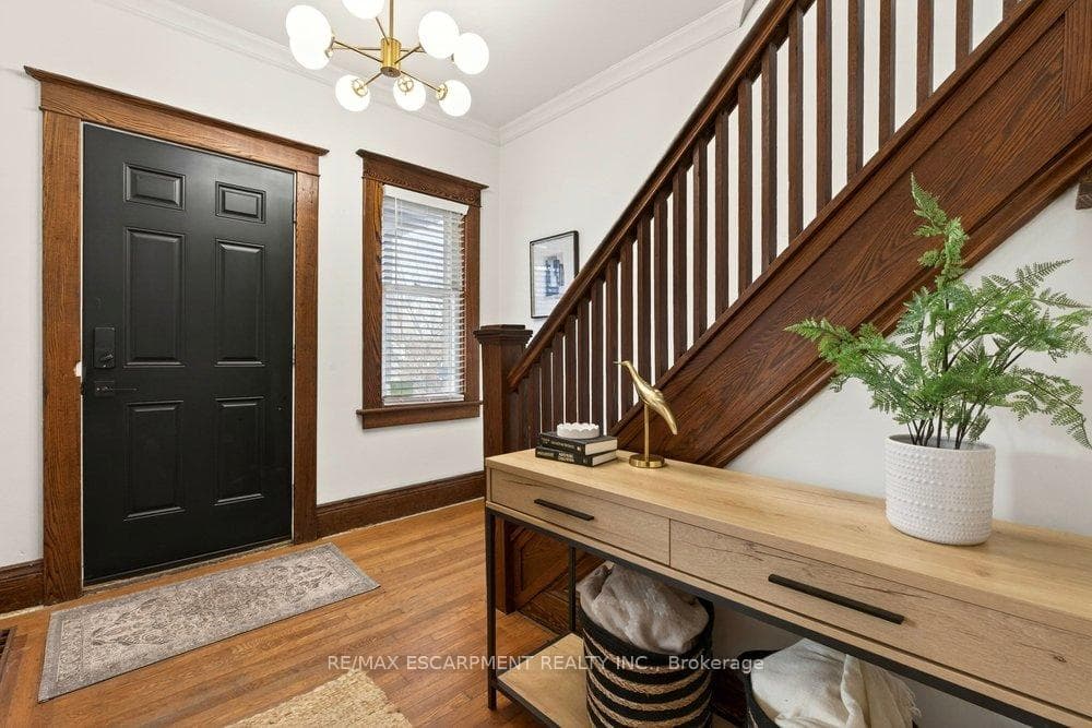 69 Balmoral Avenue photo 19