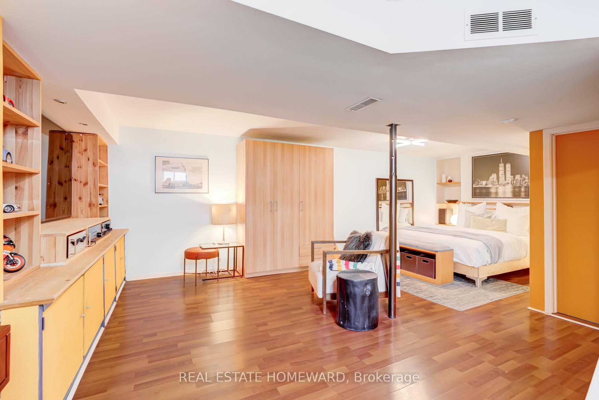 15 Rupert Street photo 22