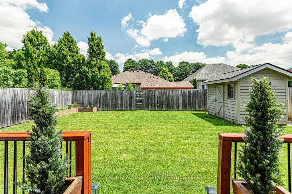 560 Lakeview Drive photo 41