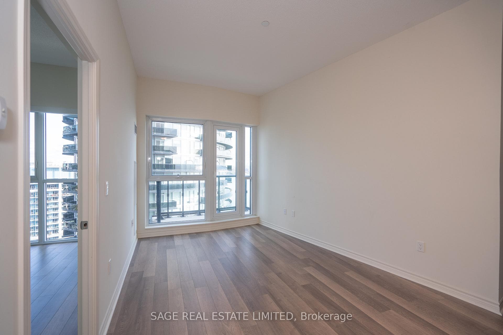 39 Annie Craig Drive Unit Ph11 photo 11