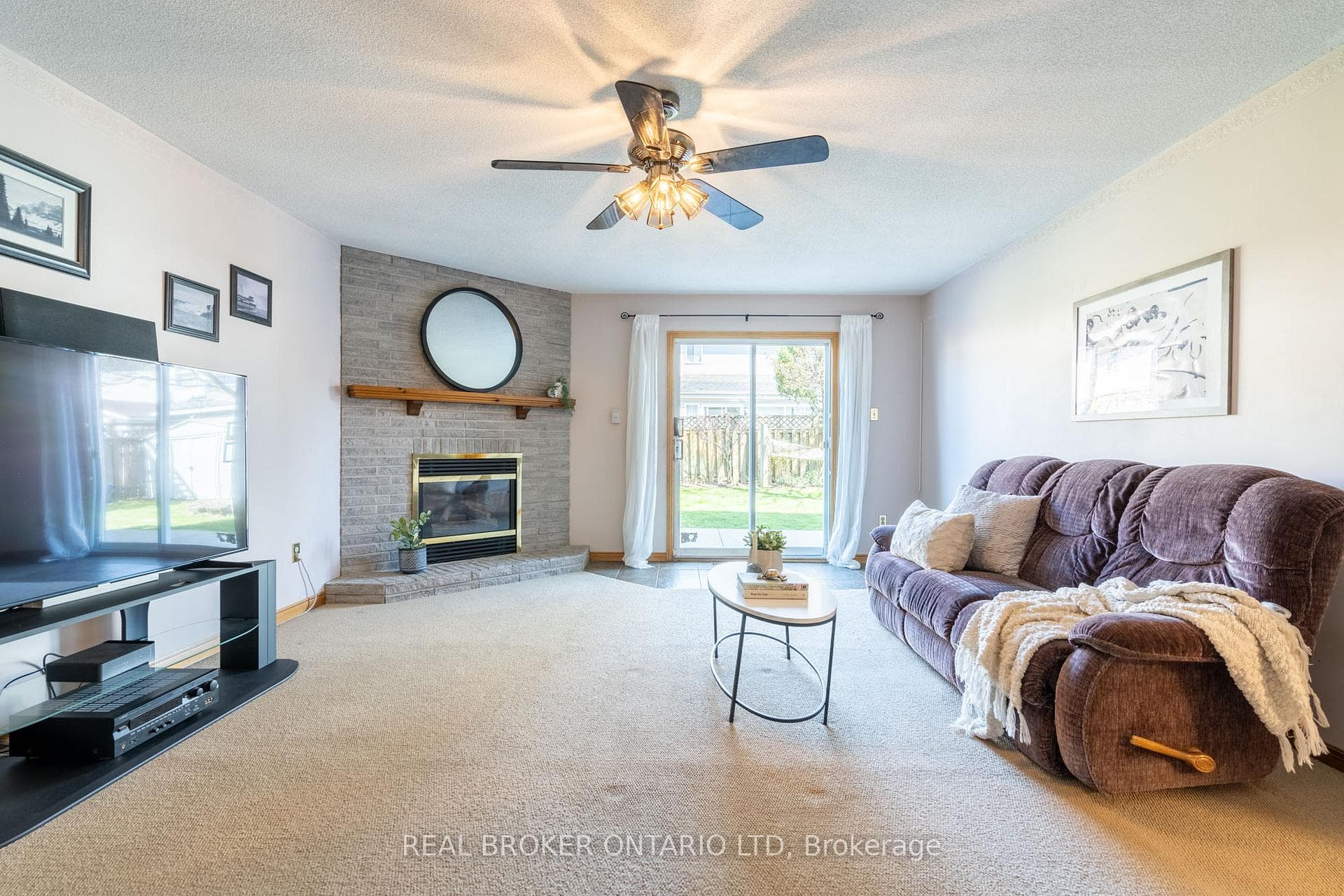 165 SIRENTE Drive photo 24
