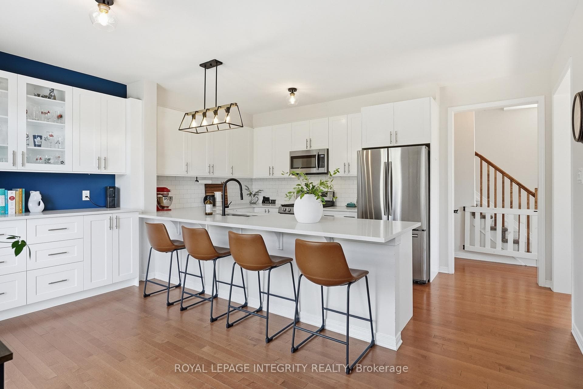 3200 Harvester Crescent photo 11