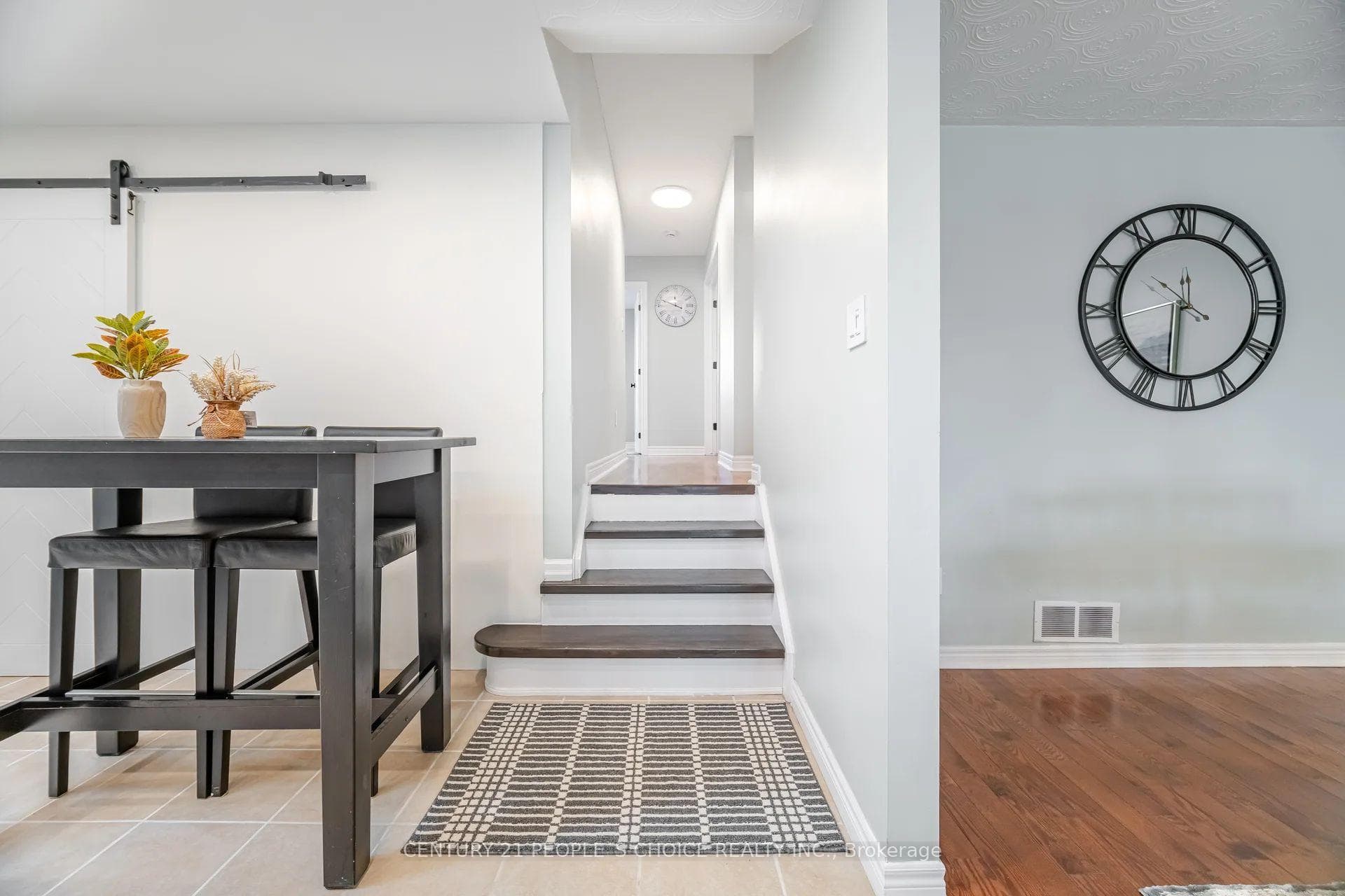 55 Vineberg Drive photo 13