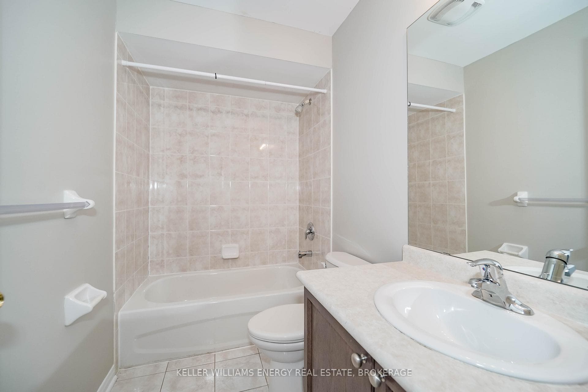 130 Shrewsbury Drive photo 16