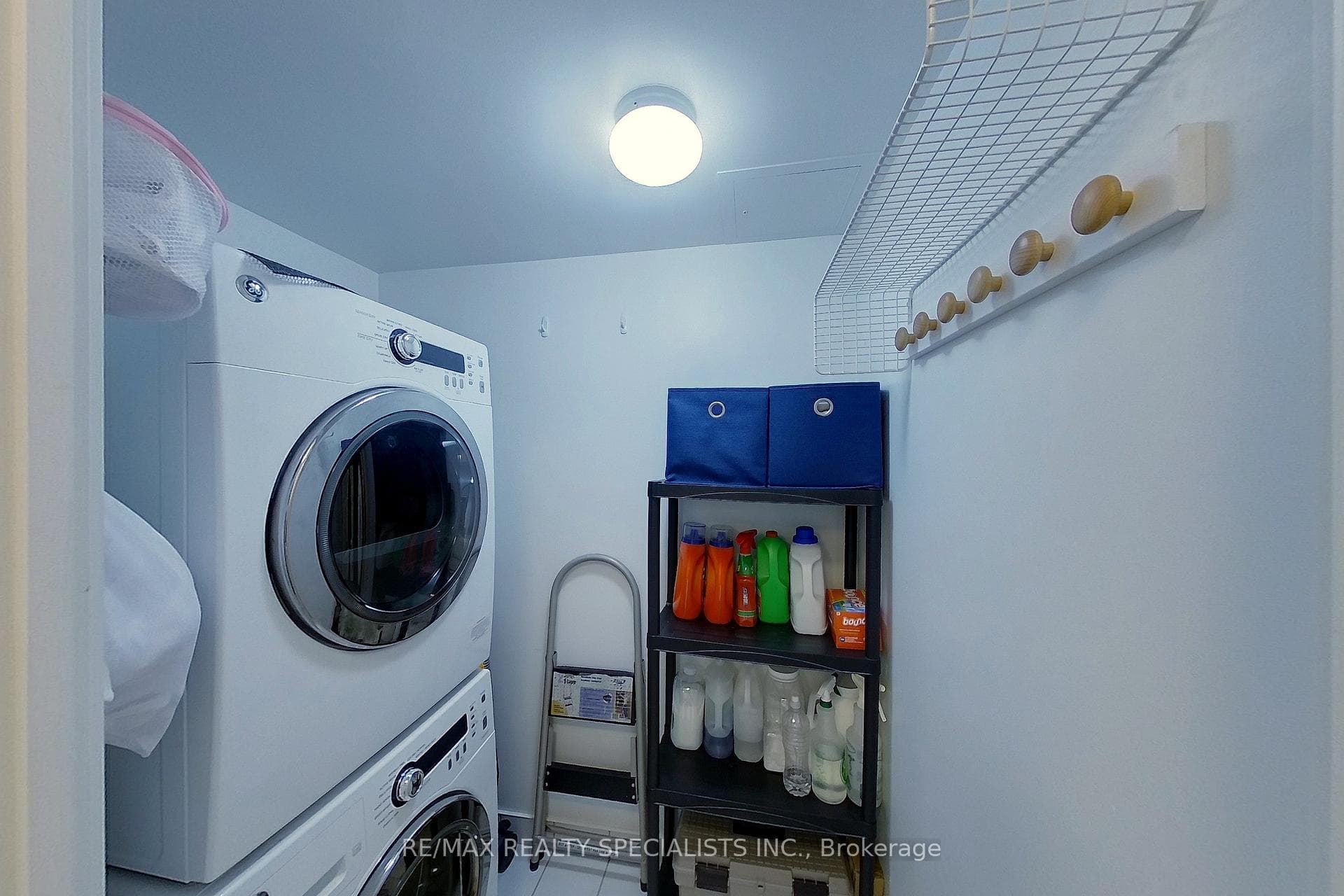 1 Michael Power Place Unit 310 photo 13